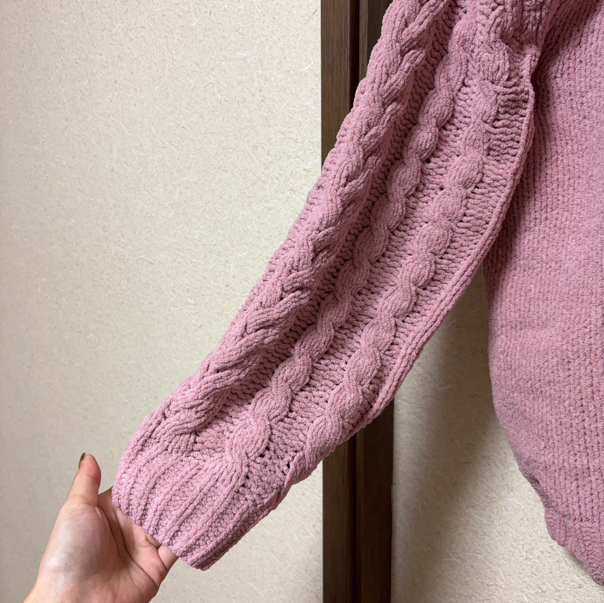 ケーブルニット ピンク Lサイズの写真3枚目