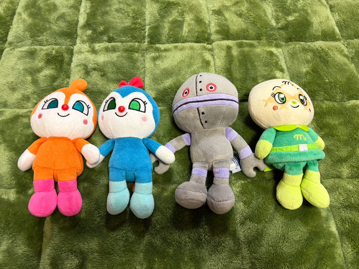 値下げ‼️ぷりちぃビーンズアンパンマン　ぬいぐるみ