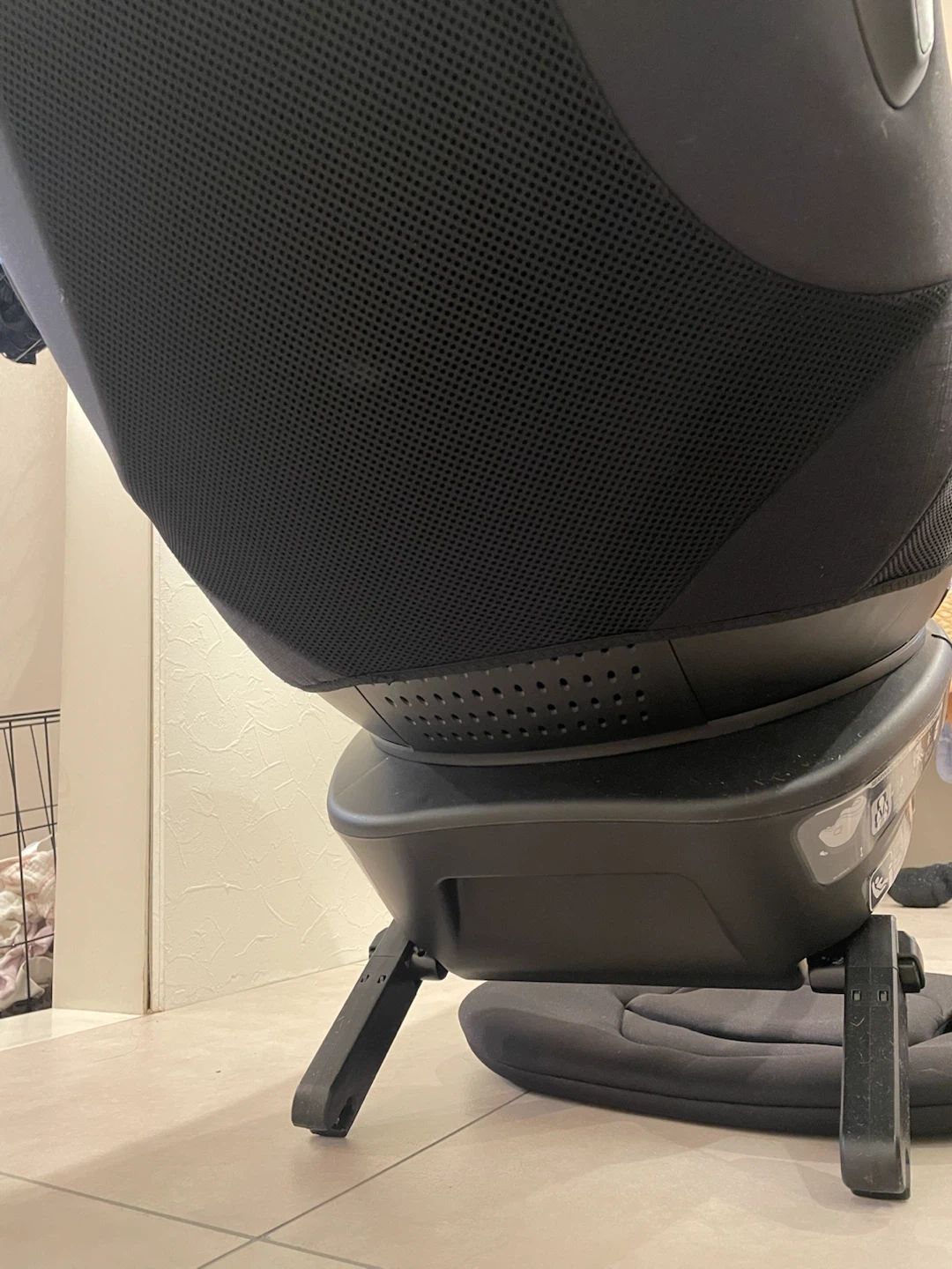 ジョイー チャイルドシート Spin 360 GTiの写真5枚目