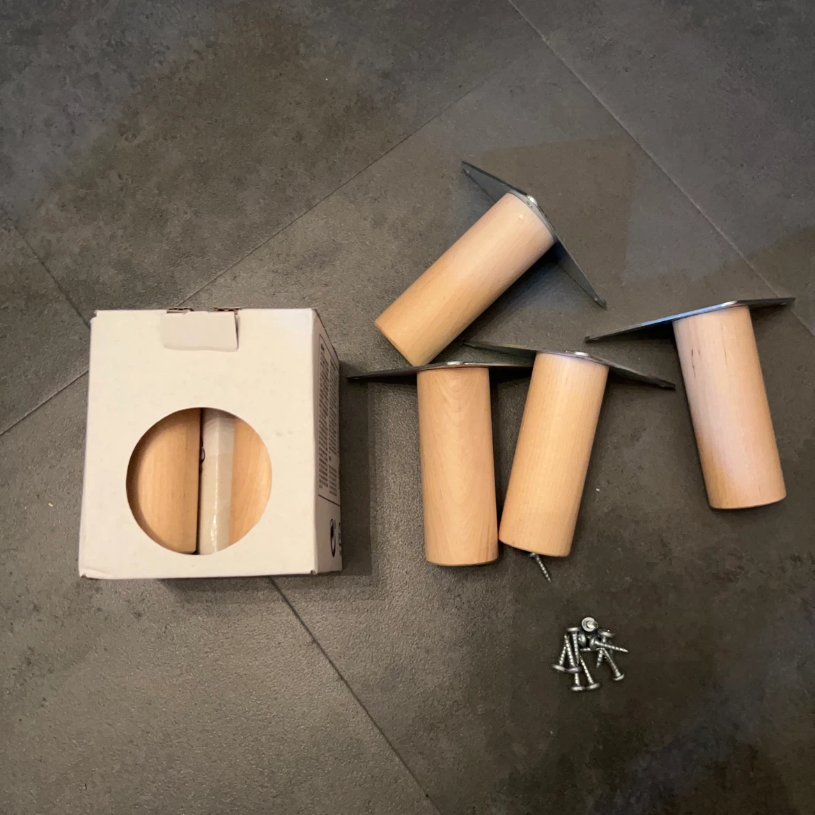 IKEA エーケトの脚　2セット