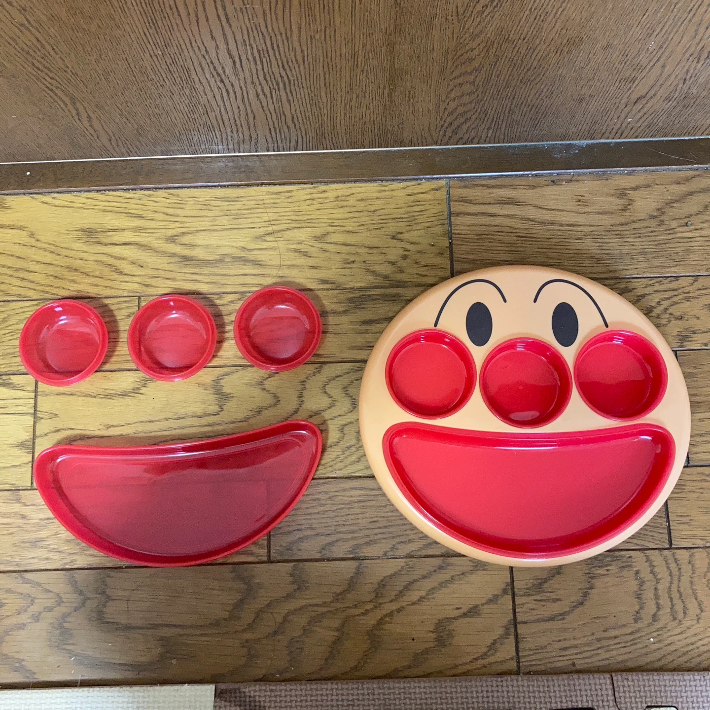 それいけ！アンパンマン フェイスランチ皿
