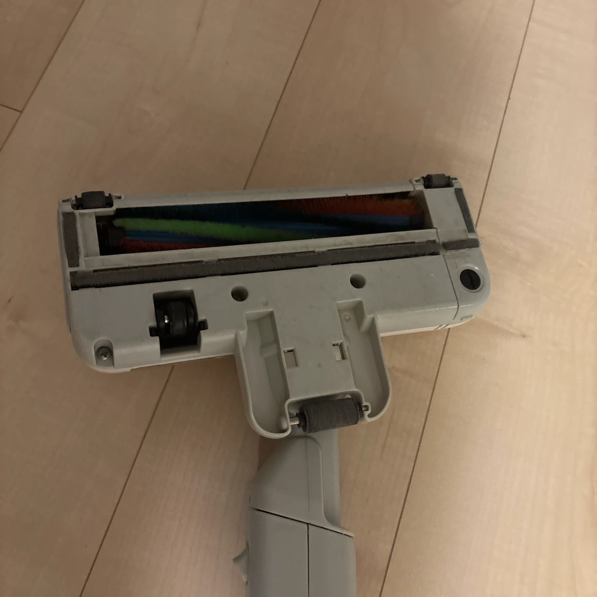 東芝 コードレス掃除機 VC-CL420の写真7枚目