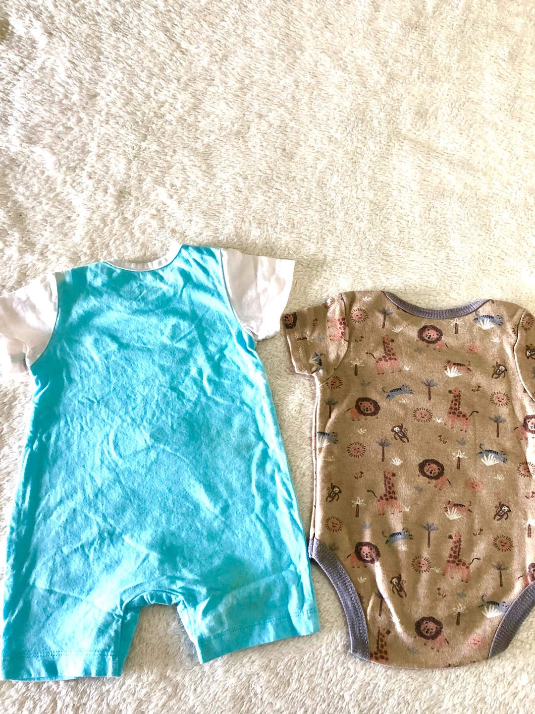 👶✨カイルアンドディーナ ベビー服 2点セット 3-6m🌟✨の写真5枚目