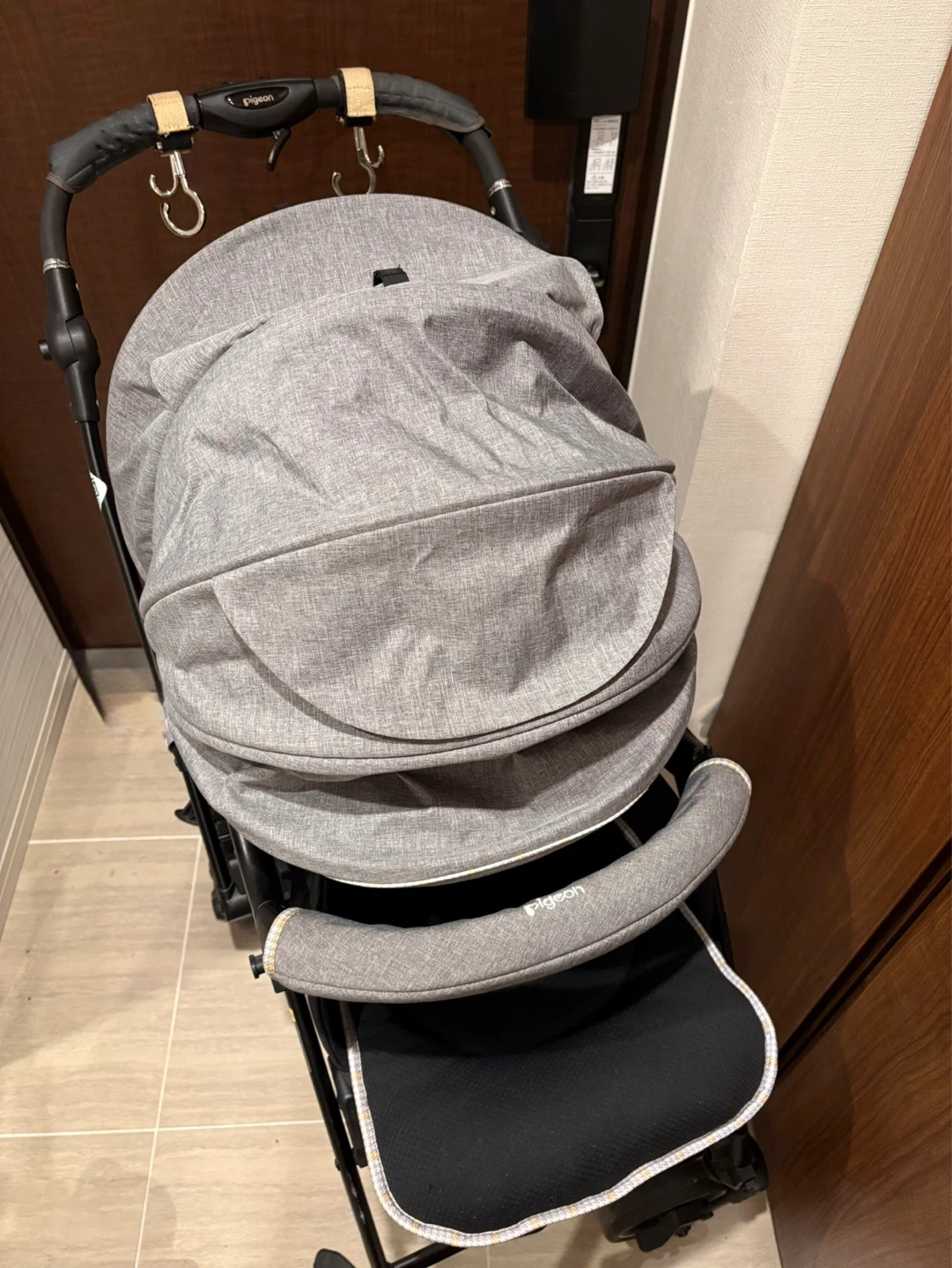 ピジョン ベビーカー グレーの写真2枚目