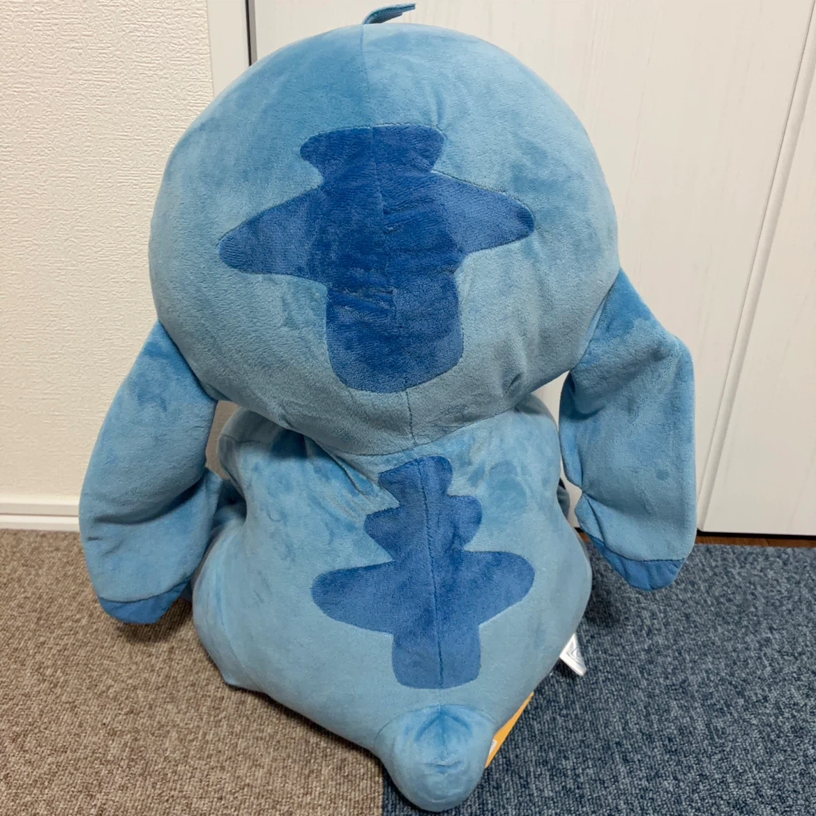 スティッチ ガジガジ超超BIGぬいぐるみの写真3枚目