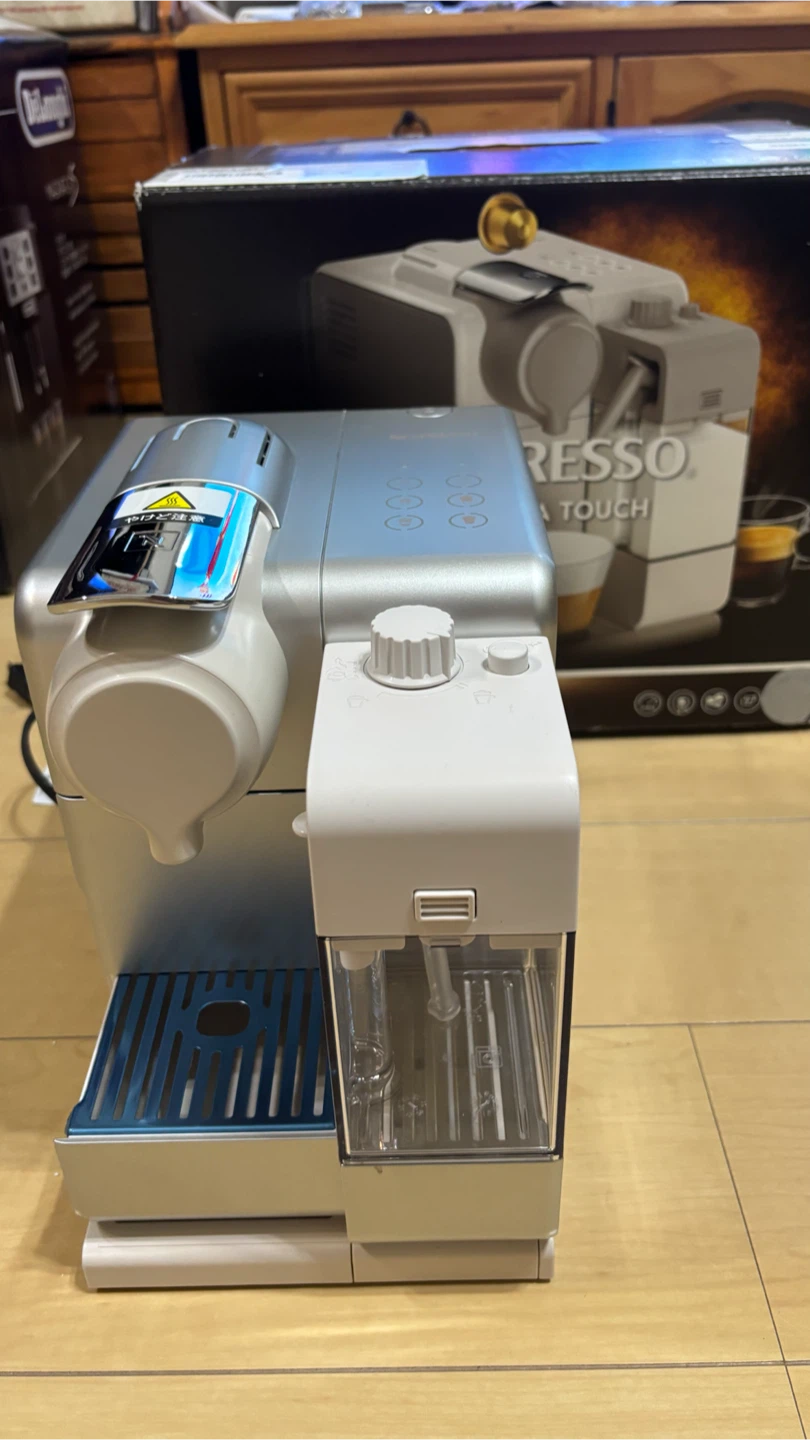 ネスプレッソ ラティシマ・タッチ プラス F521 シルバー