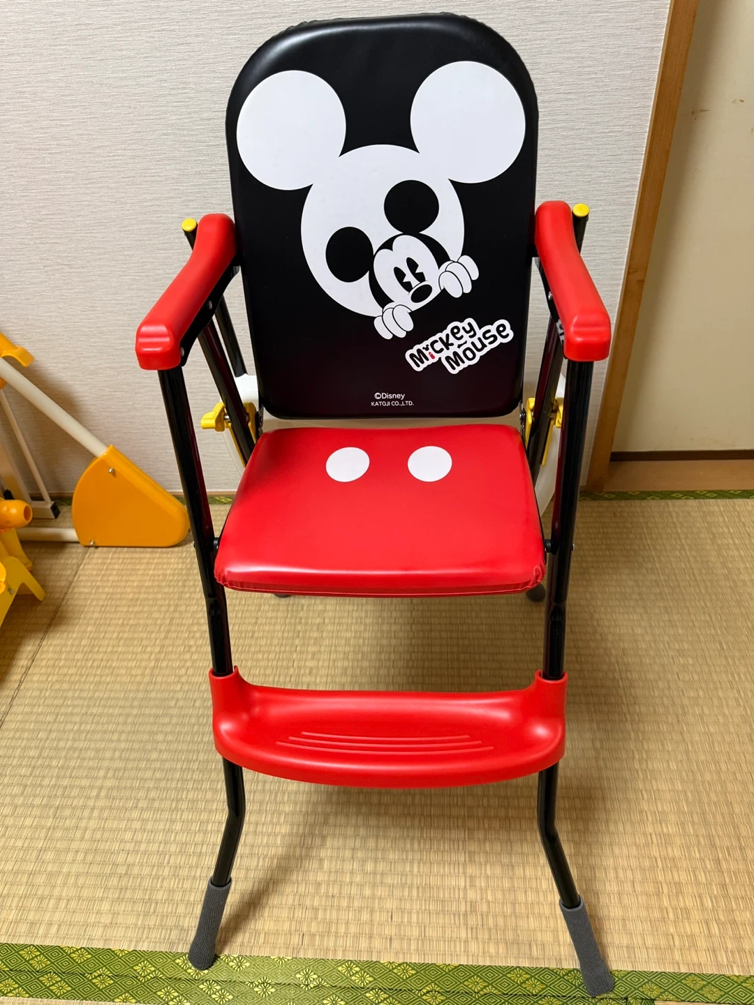 カトージ ミッキーマウス パイプハイチェア