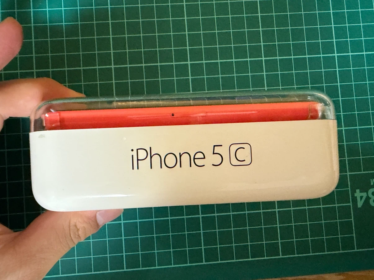 アップル iPhone 5c 16GB ピンクの写真6枚目
