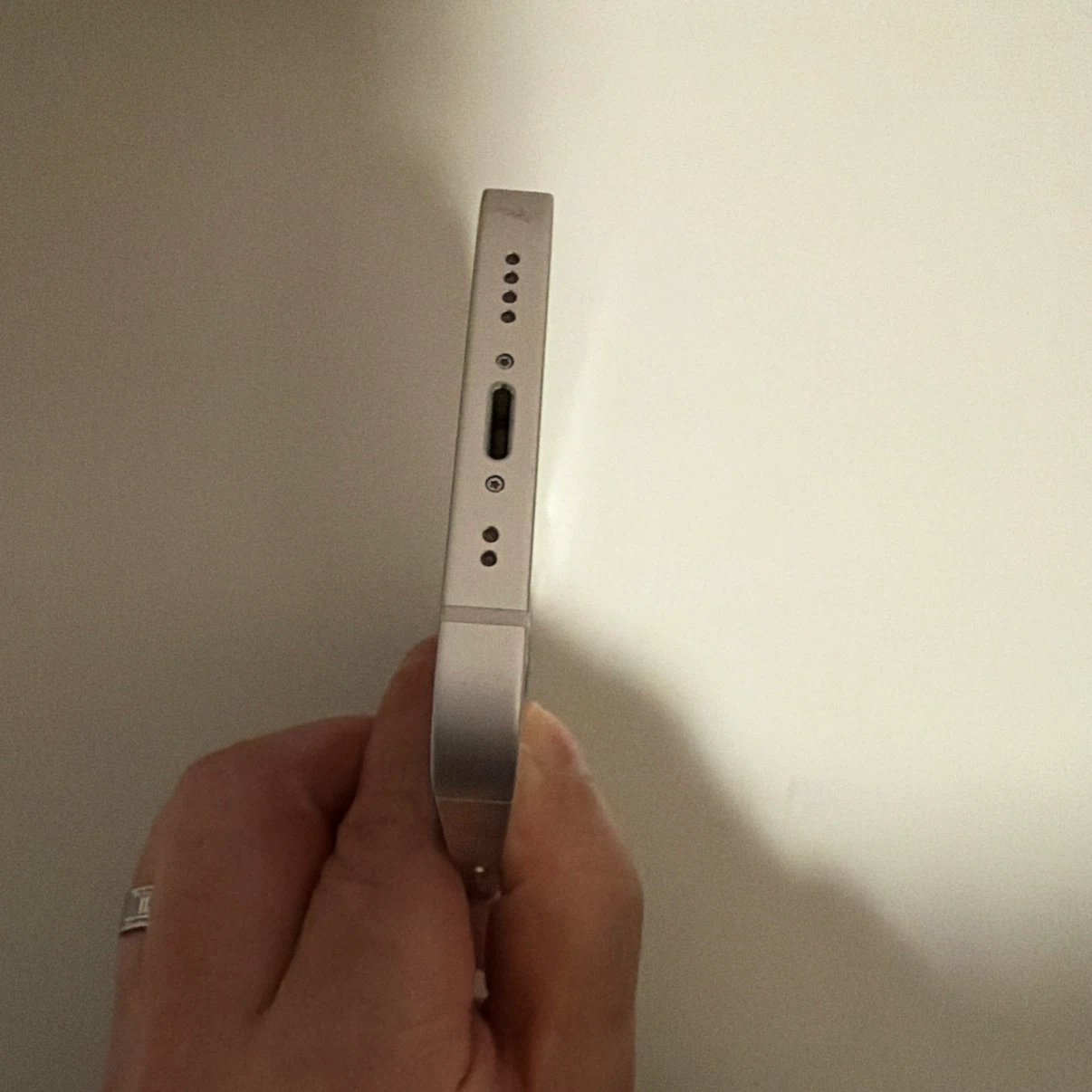 アップル iPhone13 mini 256GBの写真6枚目
