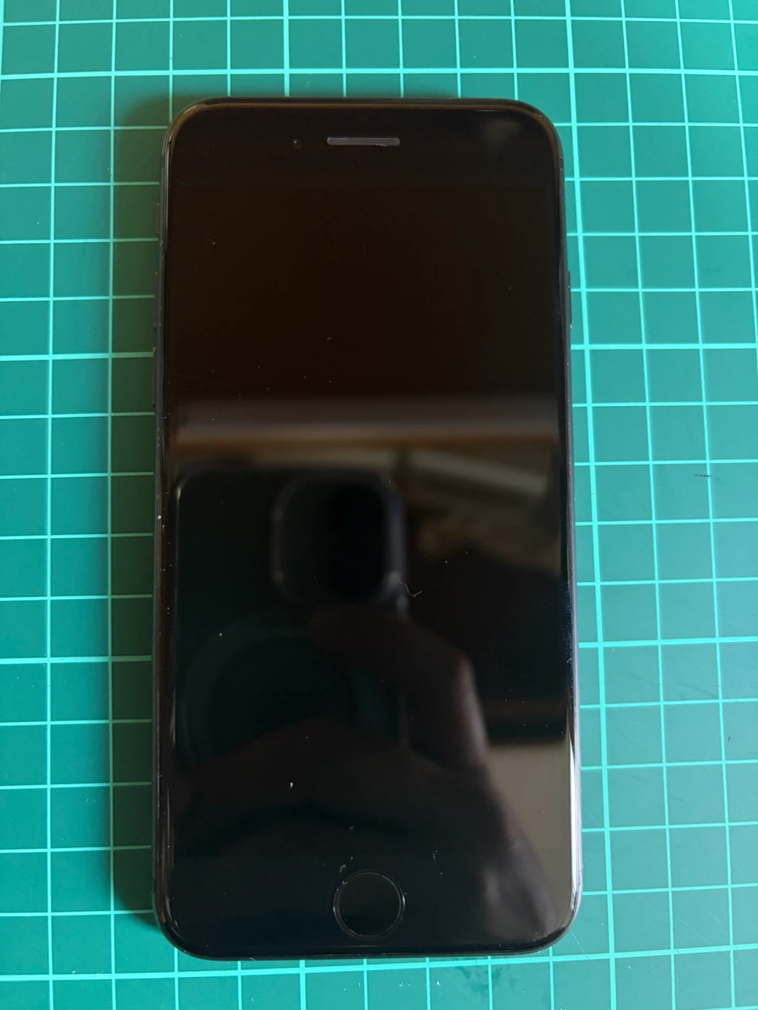 アップル iPhone 8 64GB ブラック