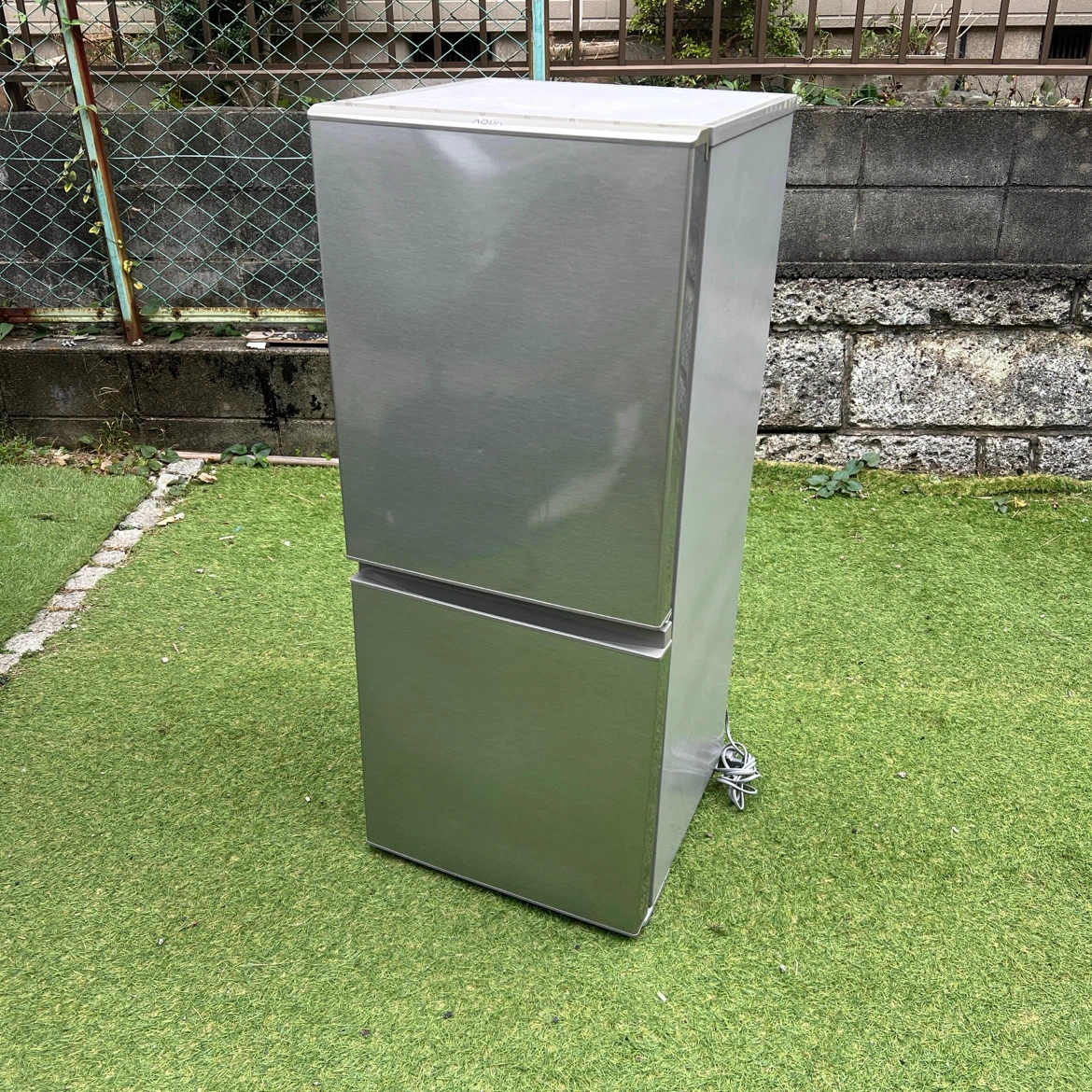 AQUA自動霜取り　126L 2ドア　冷蔵庫 2019年製