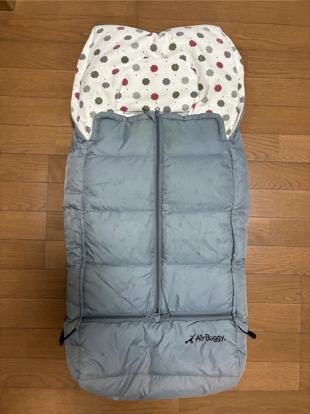 エアバギー ダウンフットマフ グレー