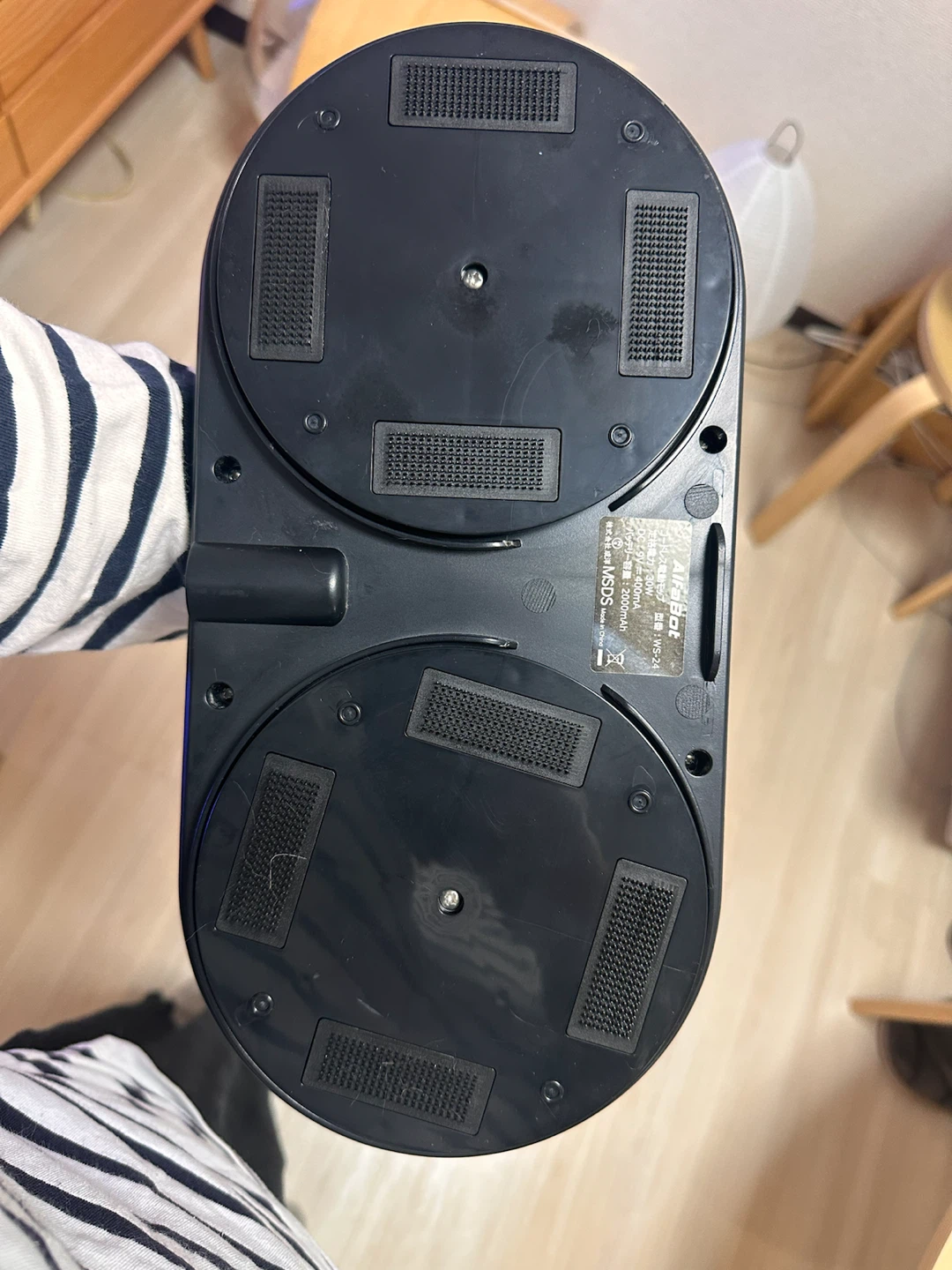 AlfaBot コードレス電動モップ WS-24 回転モップ 水スプレー付きの写真2枚目