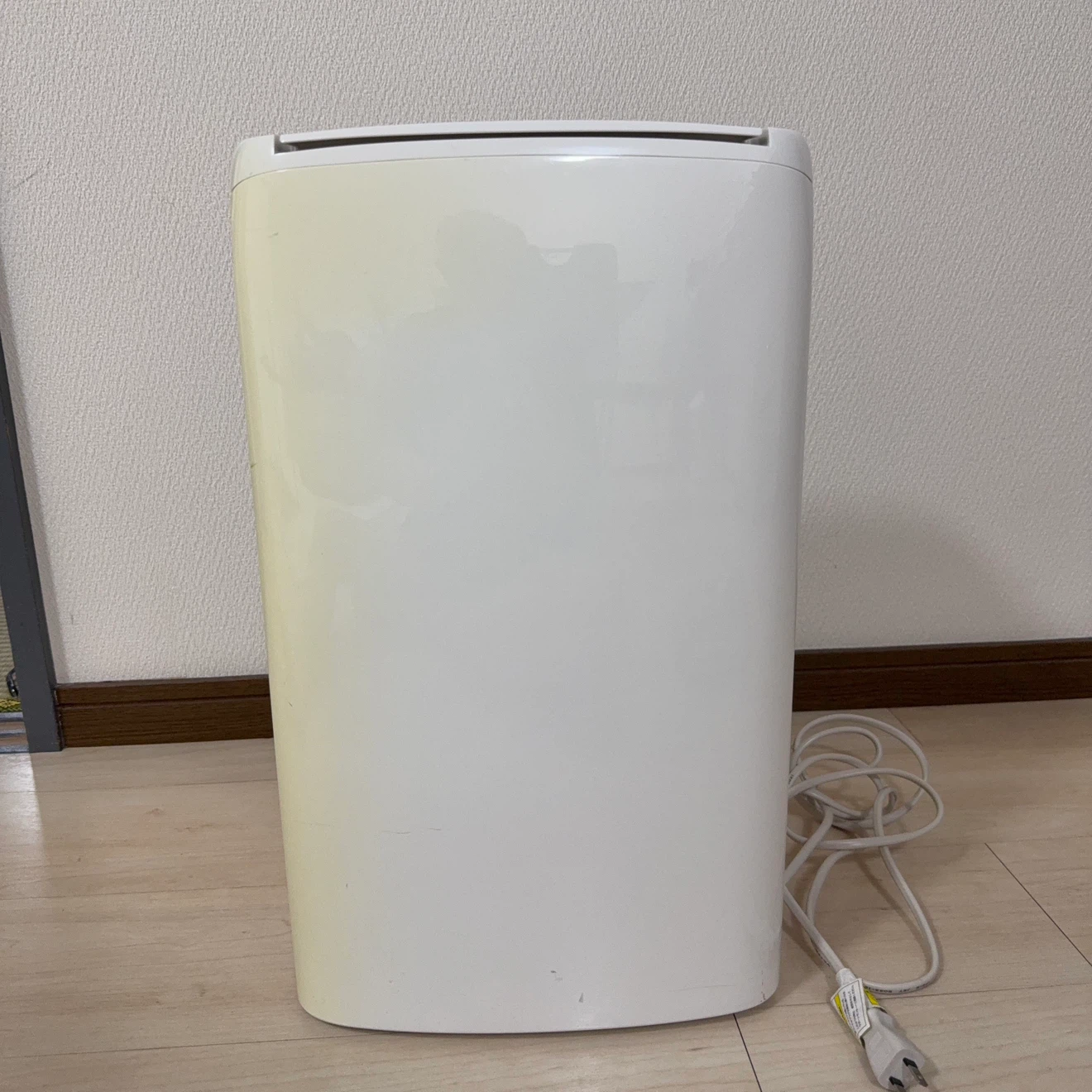 ベルソス コンプレッサー式除湿機 AR-30HC