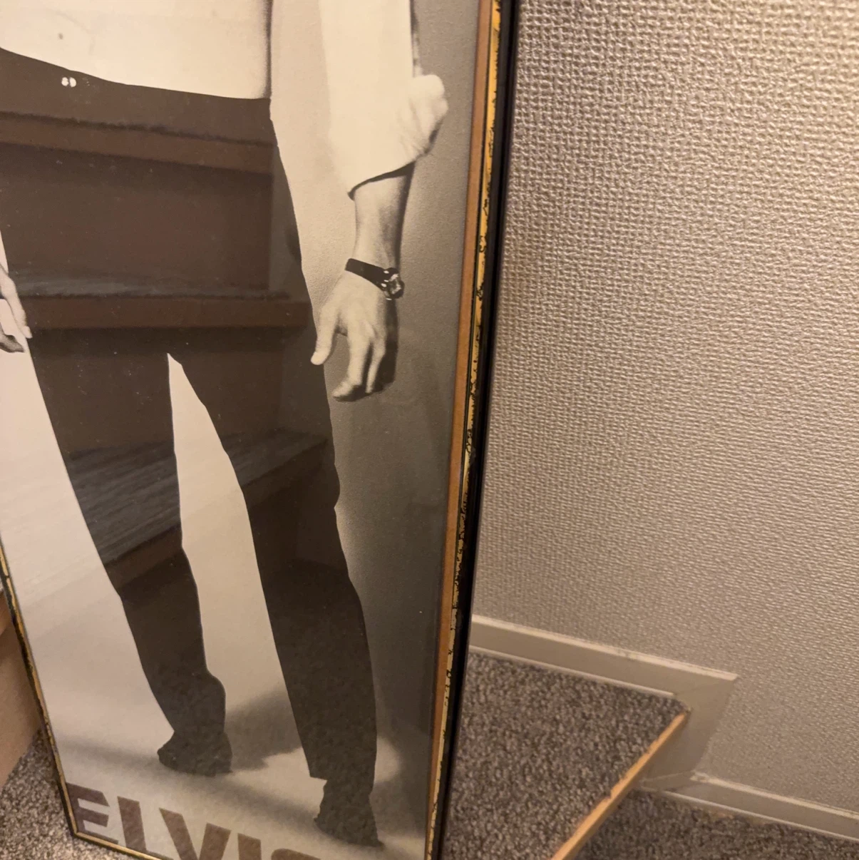 エルヴィス・プレスリー ポスター 額縁付きの写真2枚目
