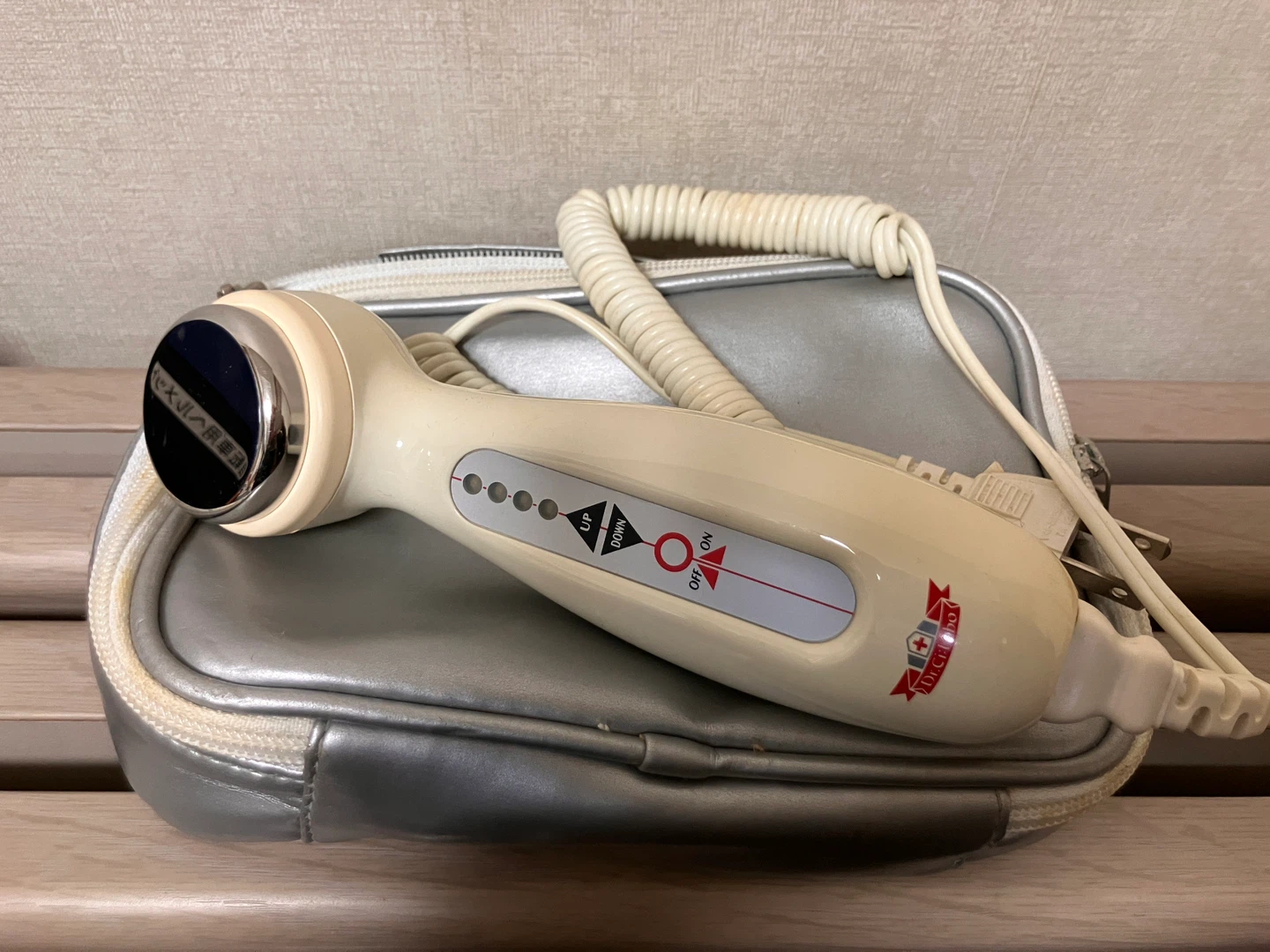 ドクターシーラボ アクアソニック 美顔器