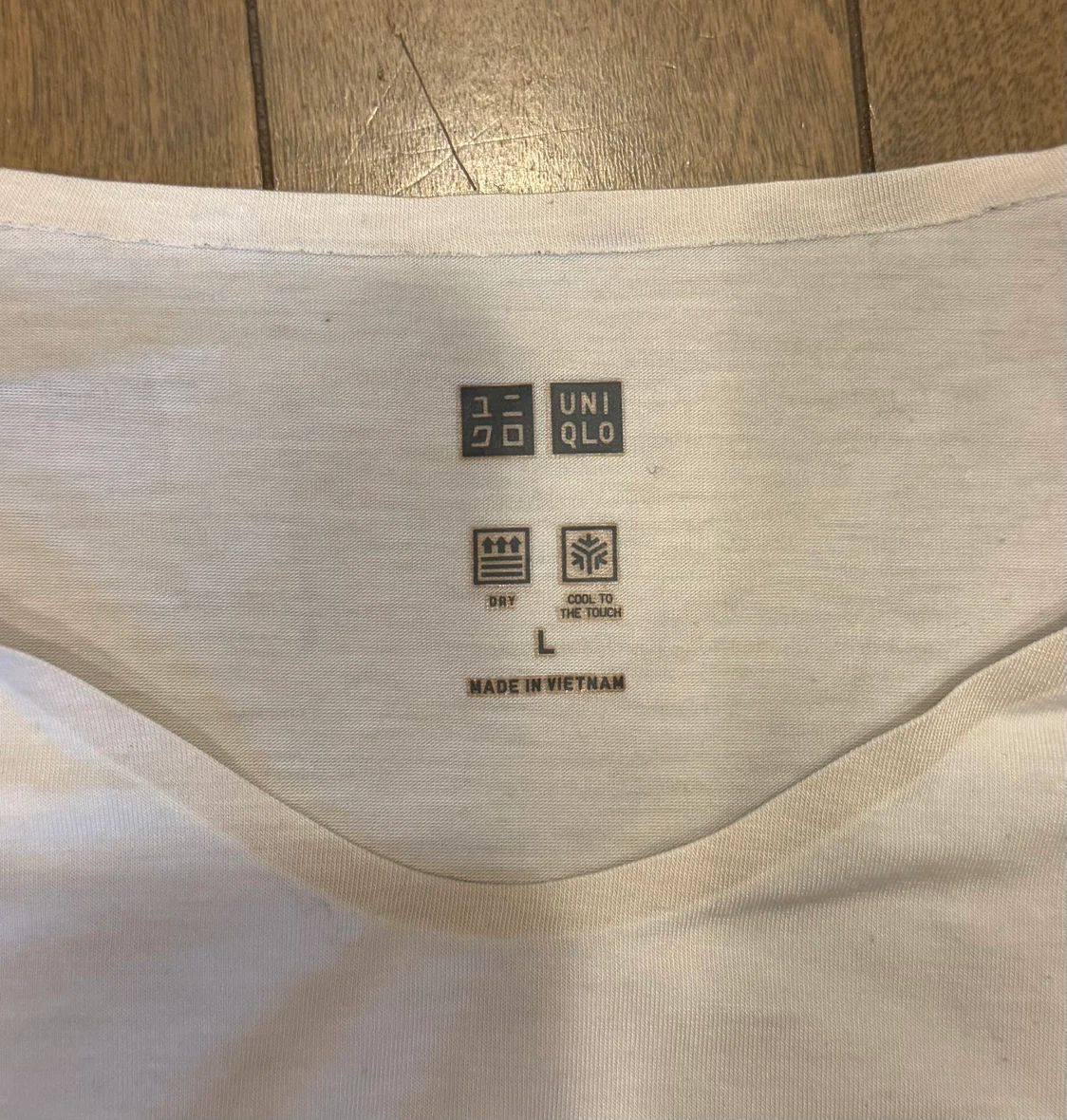 VネックロングTシャツ Lサイズ ホワイトの写真2枚目