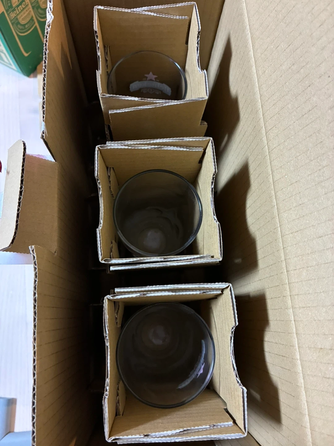 ハイネケン ビールグラス 3個セットの写真2枚目
