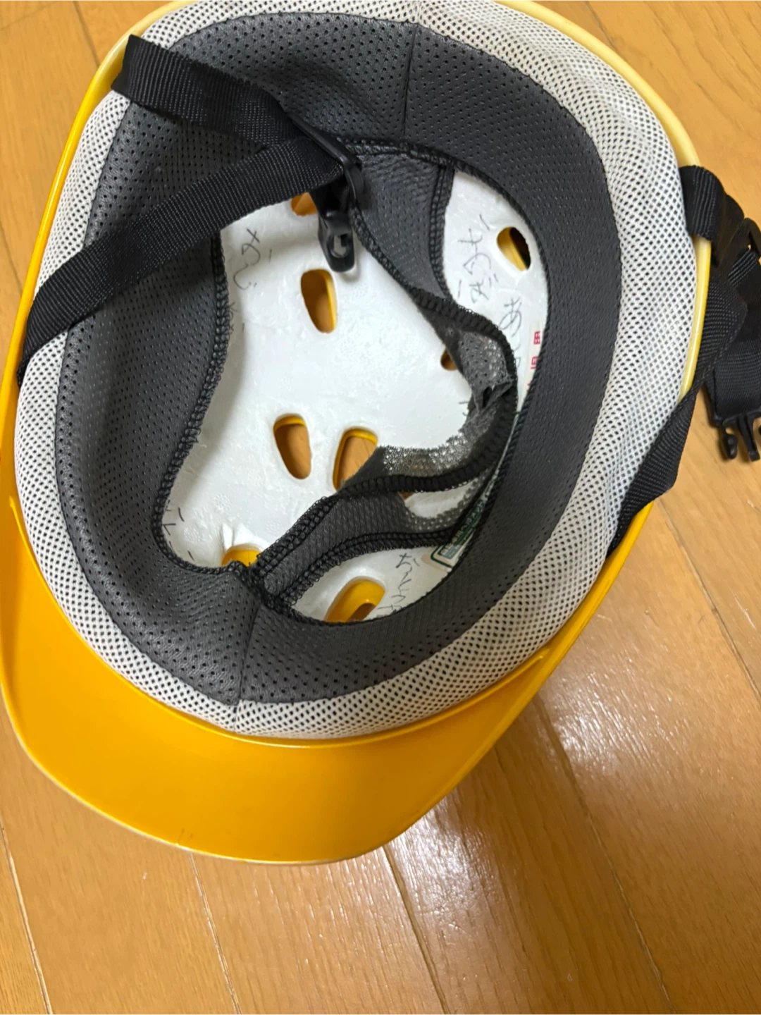 オージーケー 自転車用ヘルメット 黄色の写真2枚目