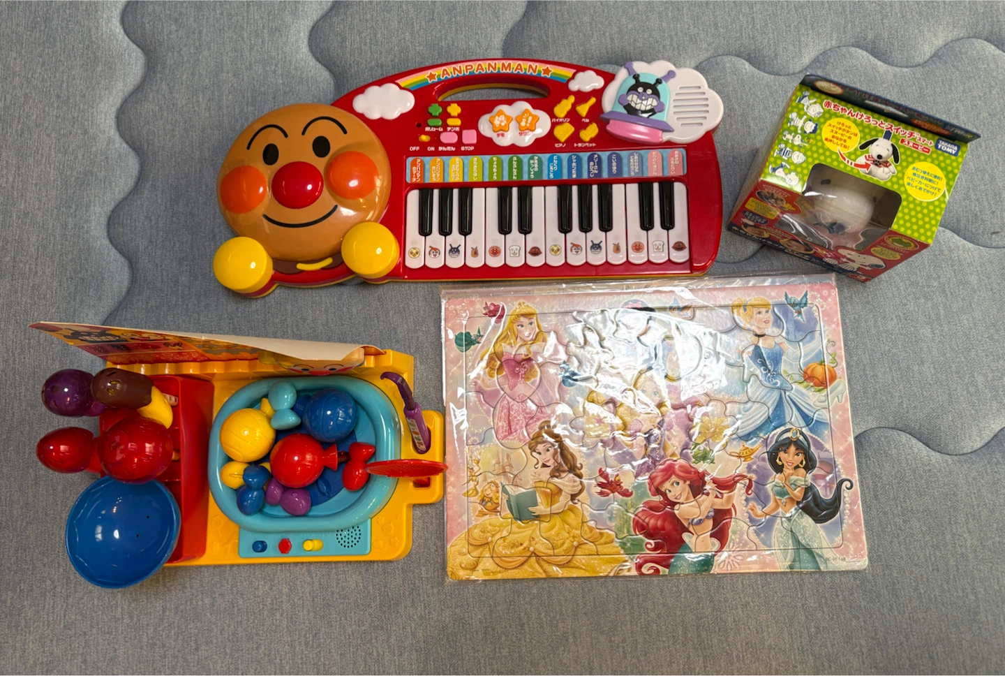 アンパンマンピアノ等　おもちゃセット まとめ売り