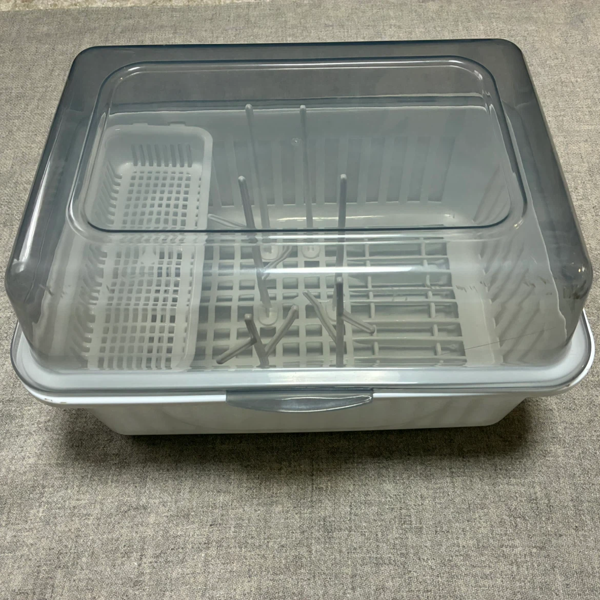 哺乳瓶　乾燥ケース　カバー