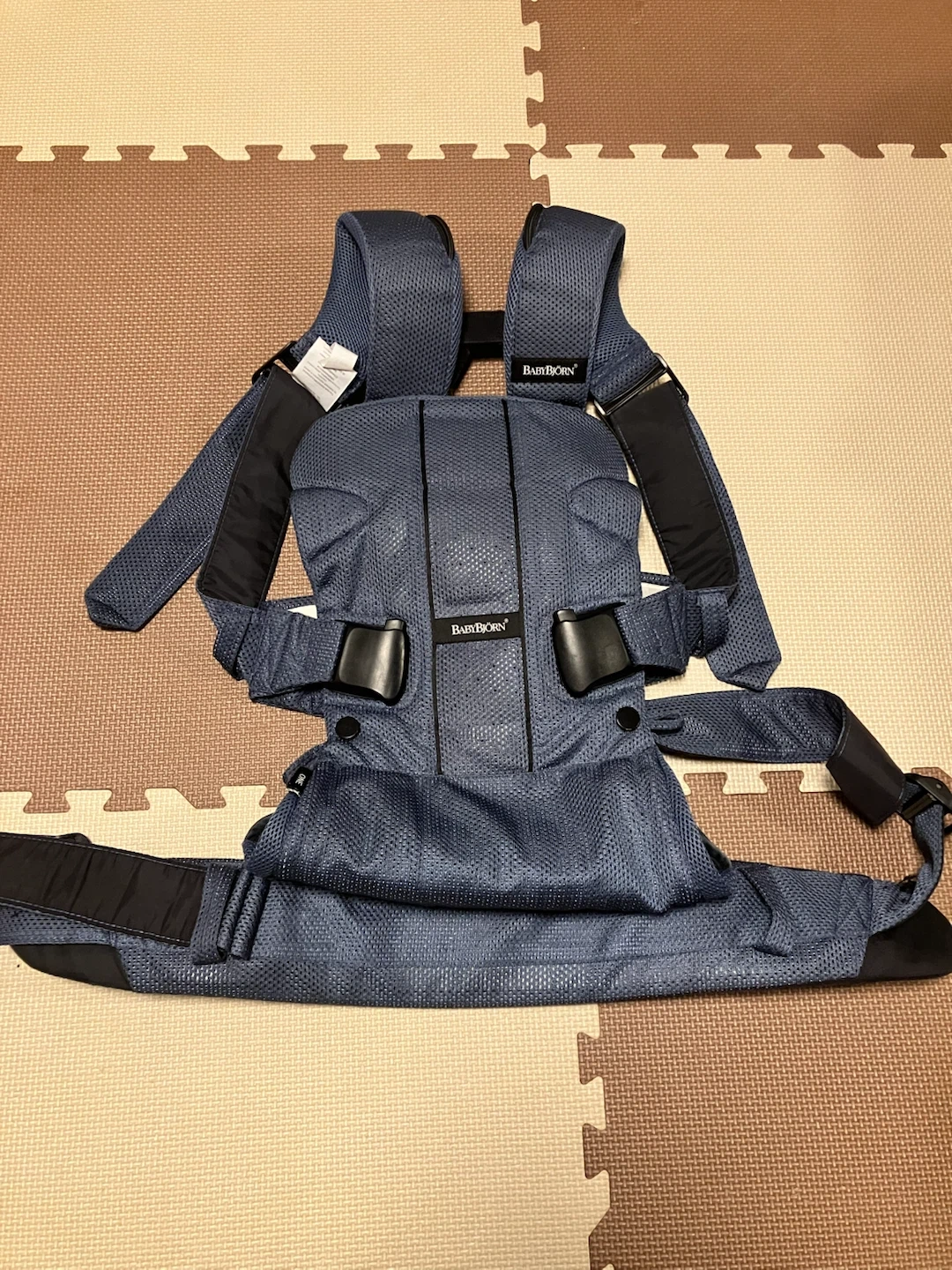 ベビービョルン 抱っこ紐 ベビーキャリア ONE