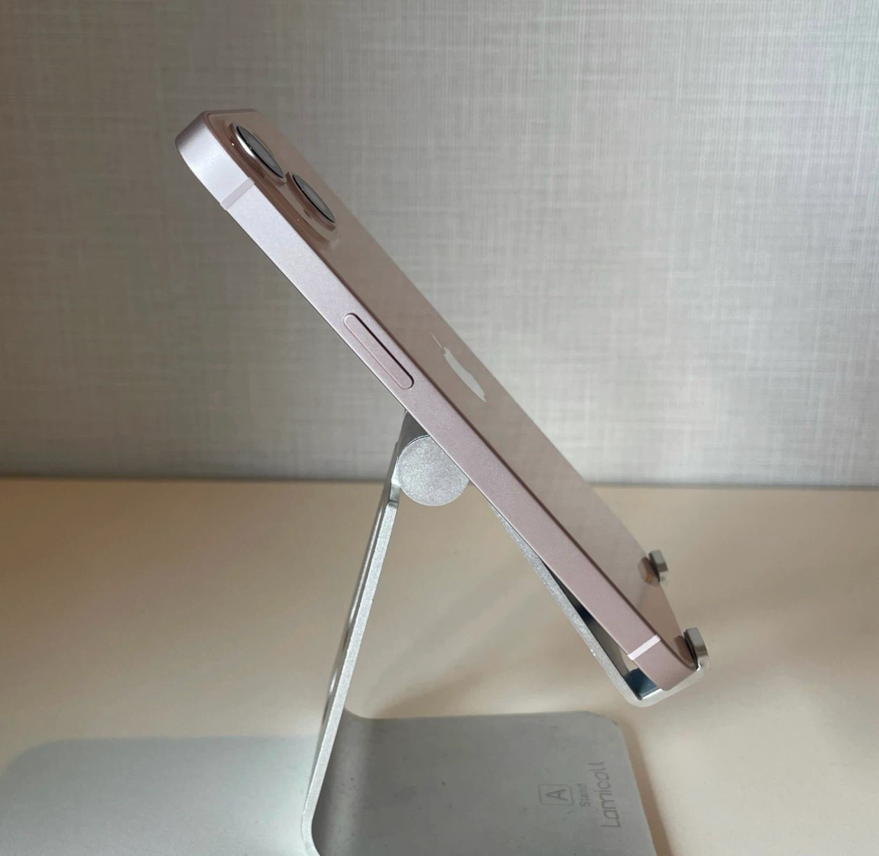 アップル iPhone13 ピンク 256GBの写真3枚目