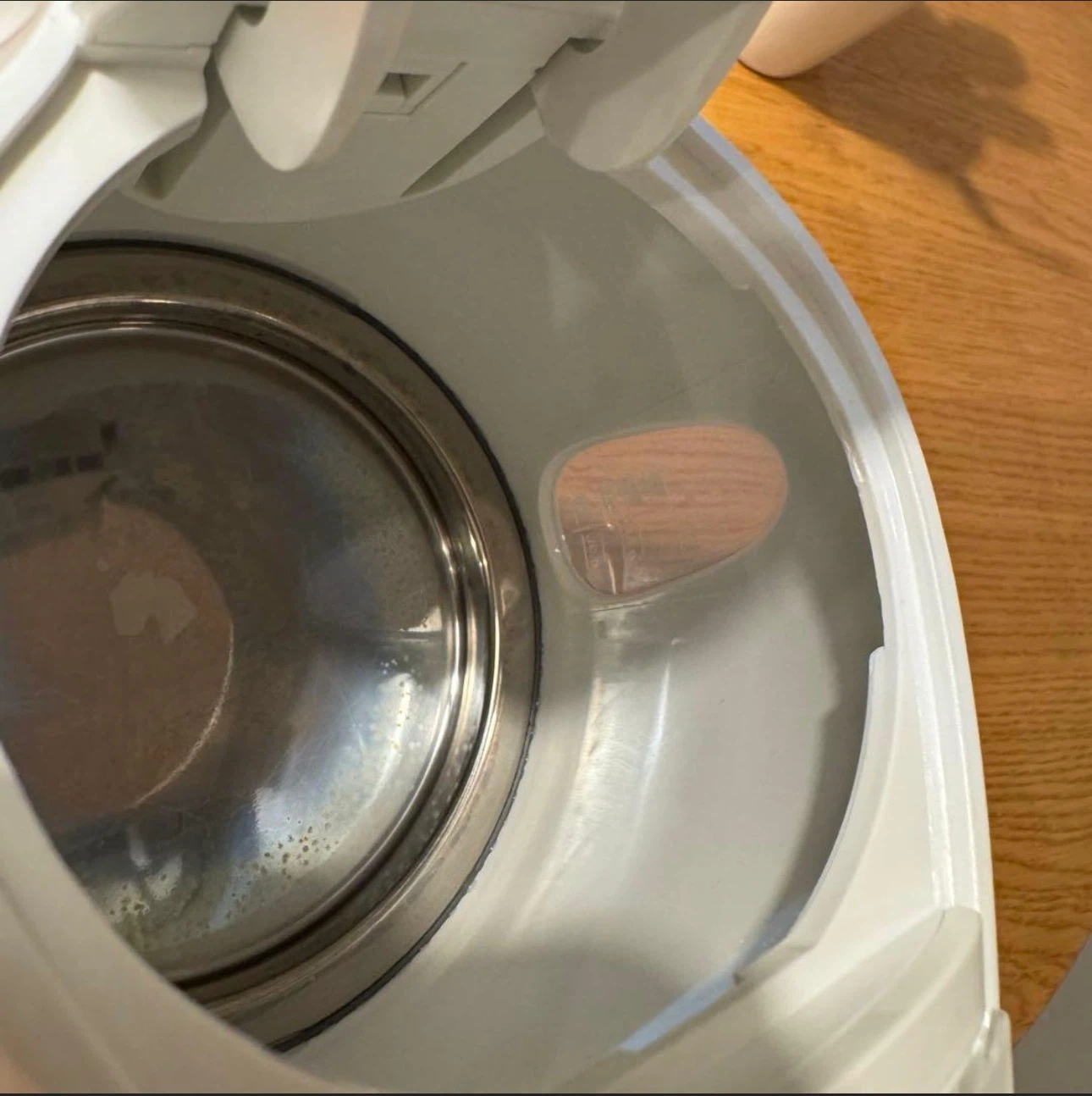 ティファール 電気ケトル アプレシア プラス 0.8Lの写真4枚目