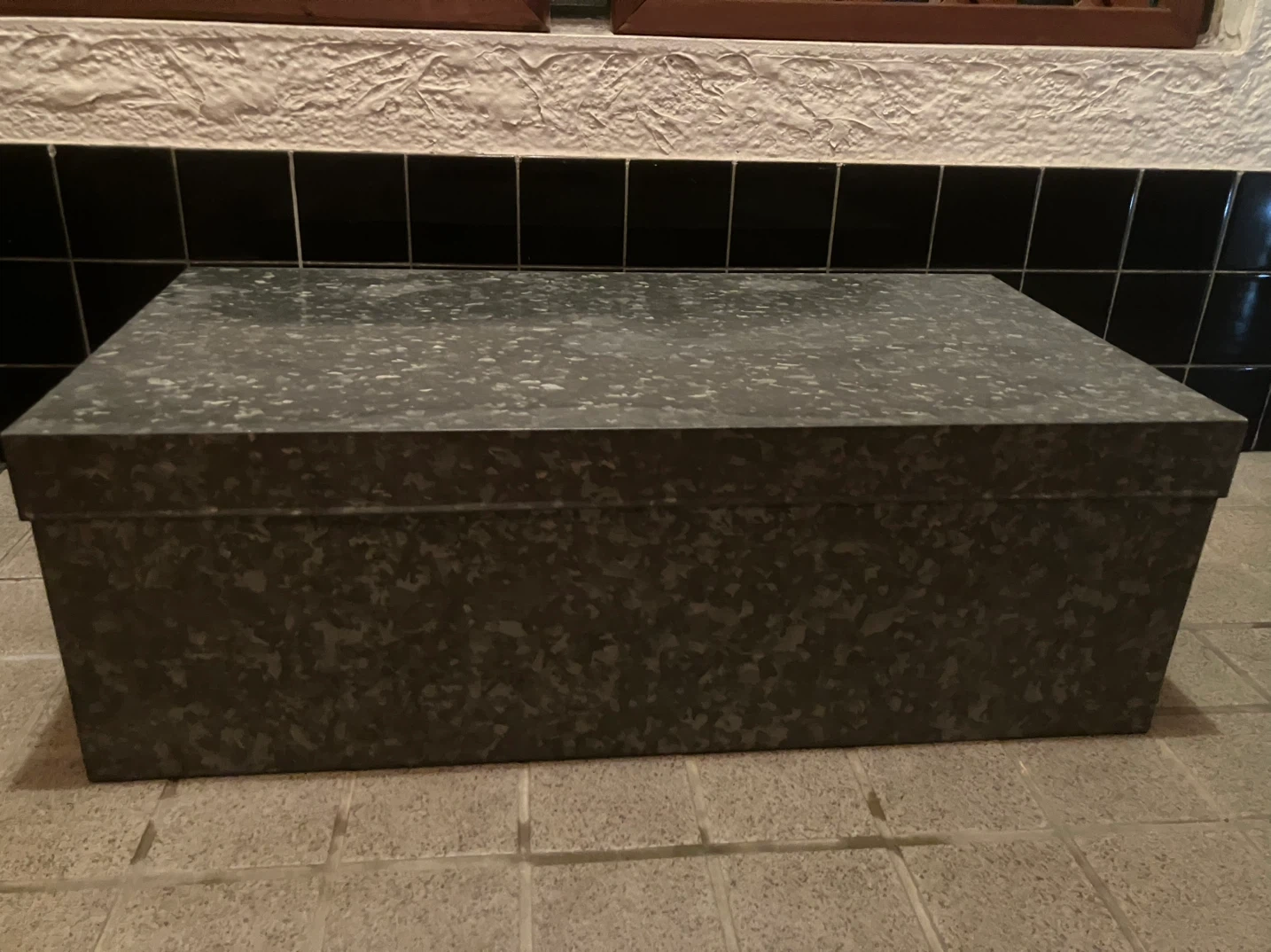 【昭和レトロ】当時物 ブリキトタンボックス 大型 衣装缶 蓋付き 収納箱 古道具の写真2枚目
