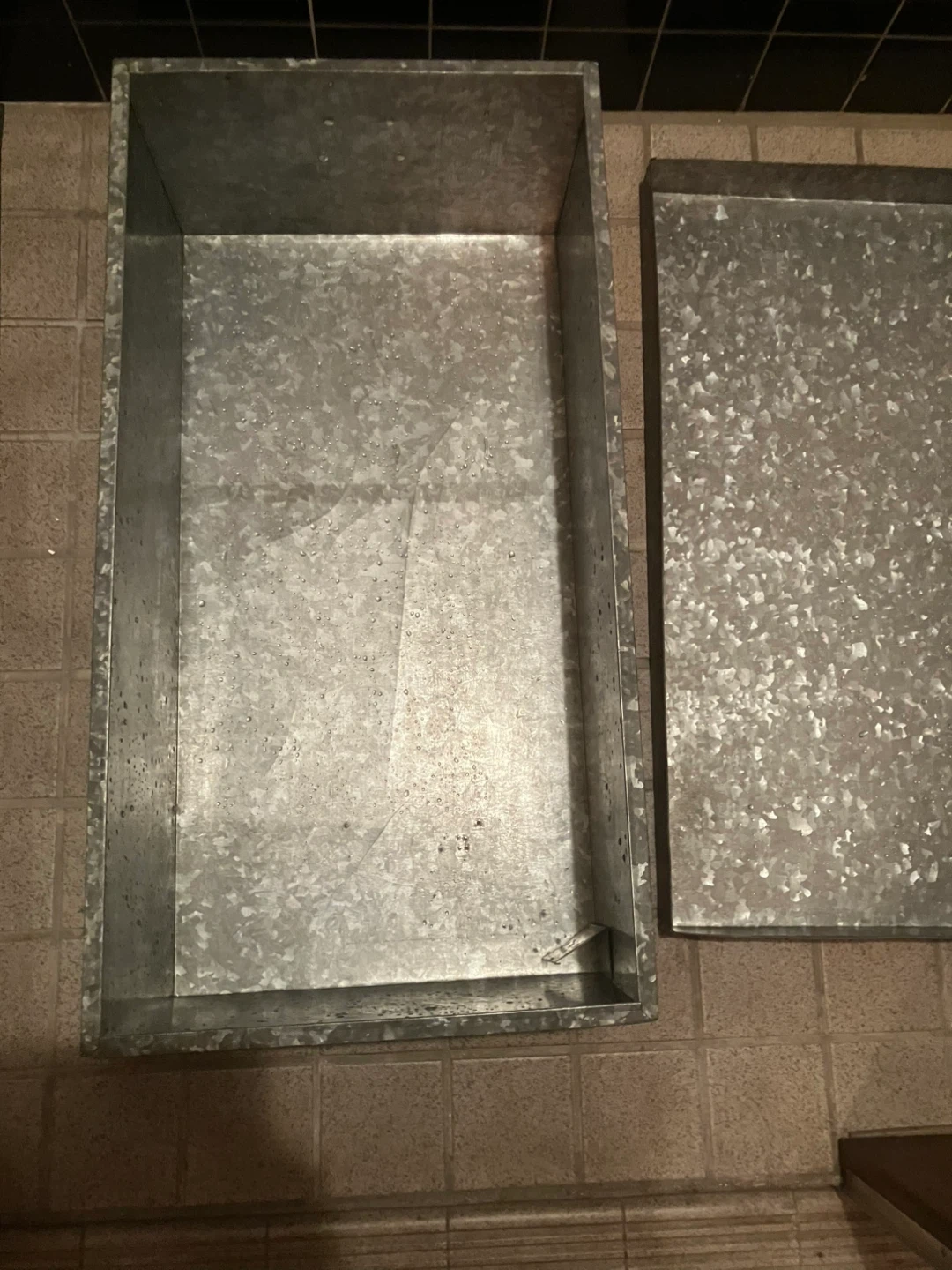 【昭和レトロ】当時物 ブリキトタンボックス 大型 衣装缶 蓋付き 収納箱 古道具の写真7枚目