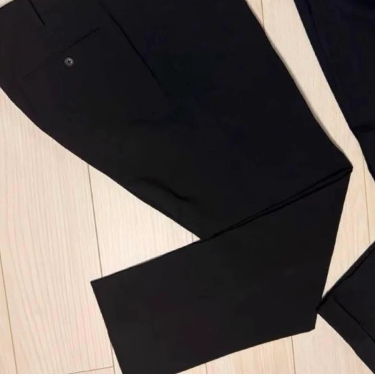 ユニクロ スーツ6点セット 美品の写真2枚目