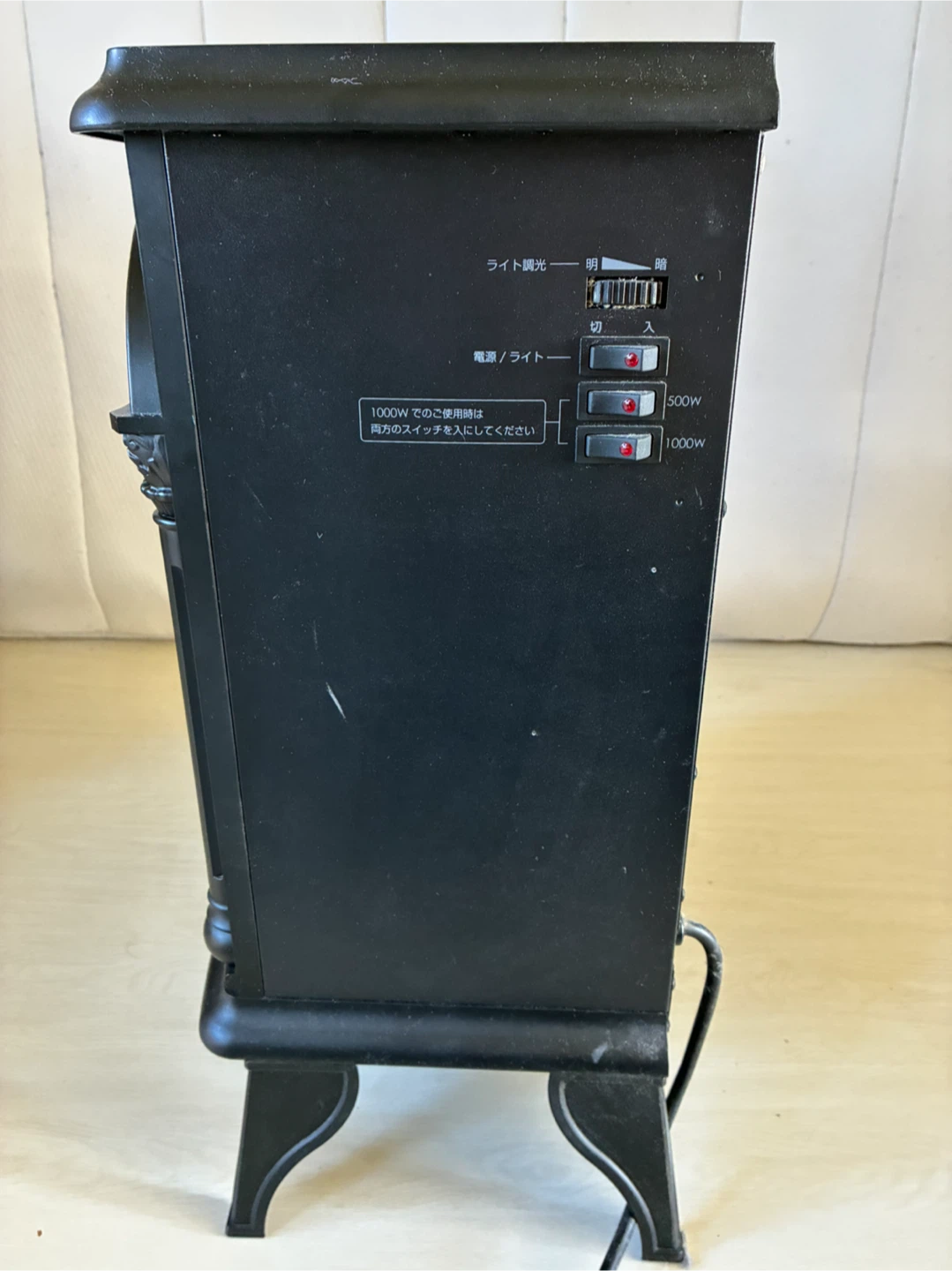 ニトリ 暖炉型ファンヒーター 2016年製の写真2枚目