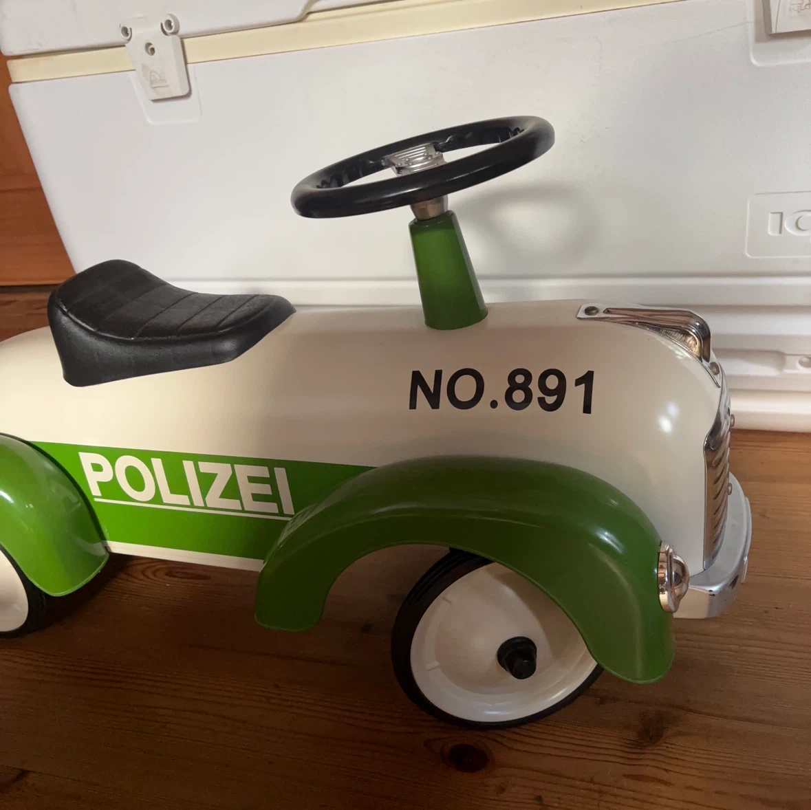 子供用 警察車両 ライドオンカーの写真2枚目