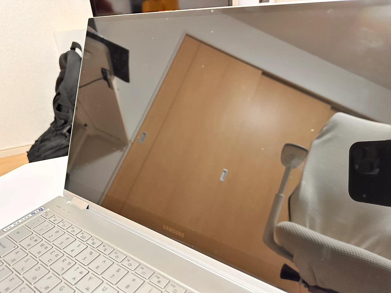 Galaxy book flex 39.6 cm Core™ i3 / 256GB SSDの写真4枚目