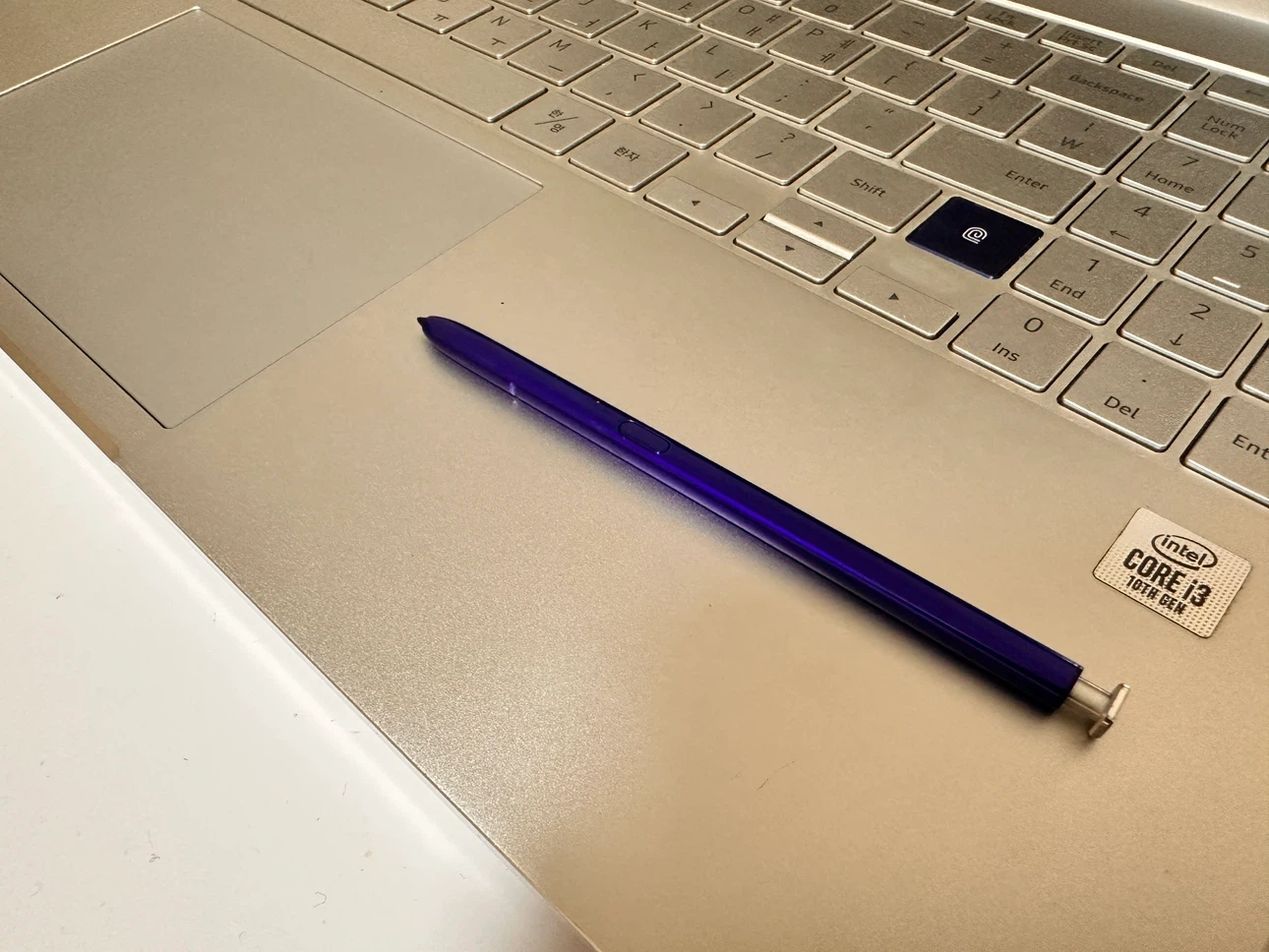 Galaxy book flex 39.6 cm Core™ i3 / 256GB SSDの写真6枚目