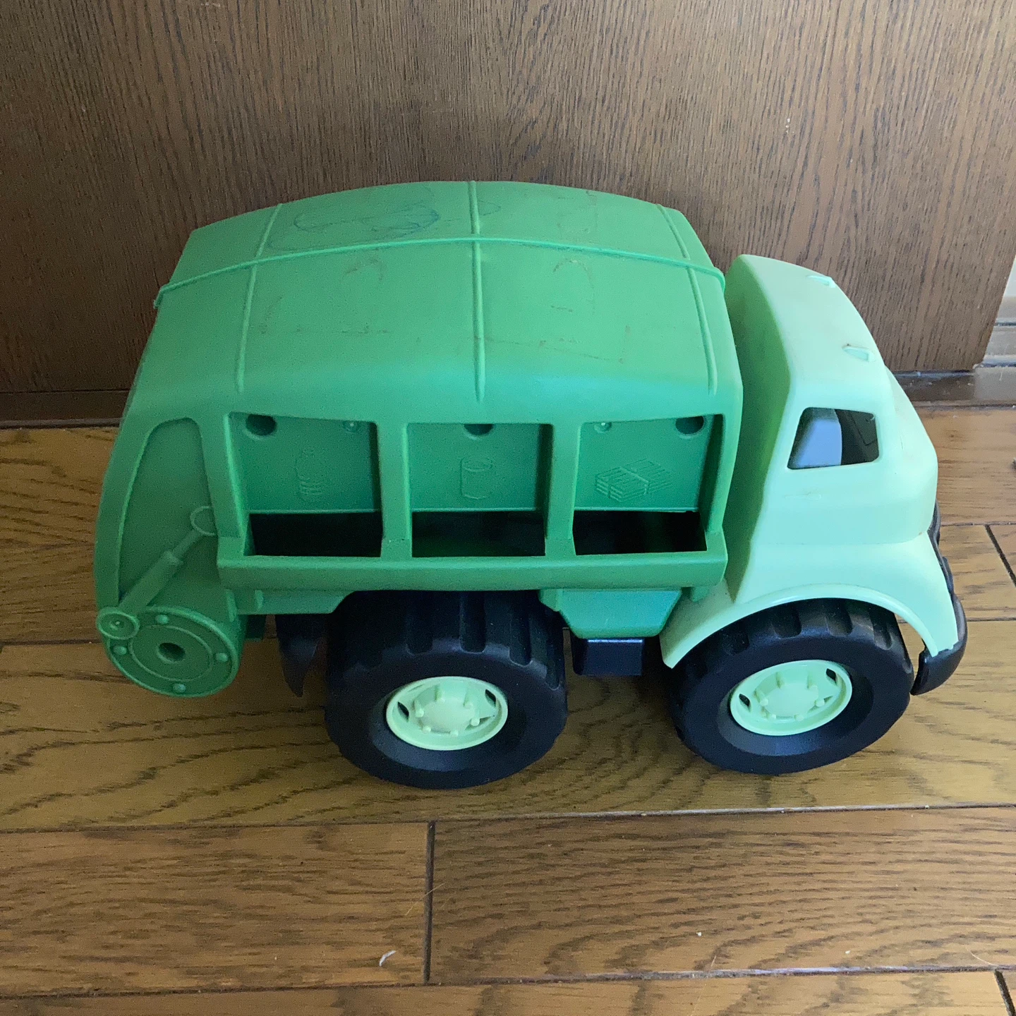 パッカー車 ゴミ収集車 ミニカーの写真3枚目