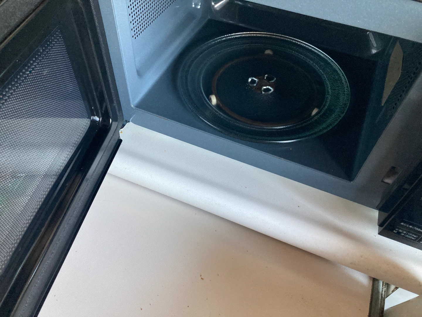 中古美品　高出力700W 電子レンジ　使用1年未満の写真4枚目