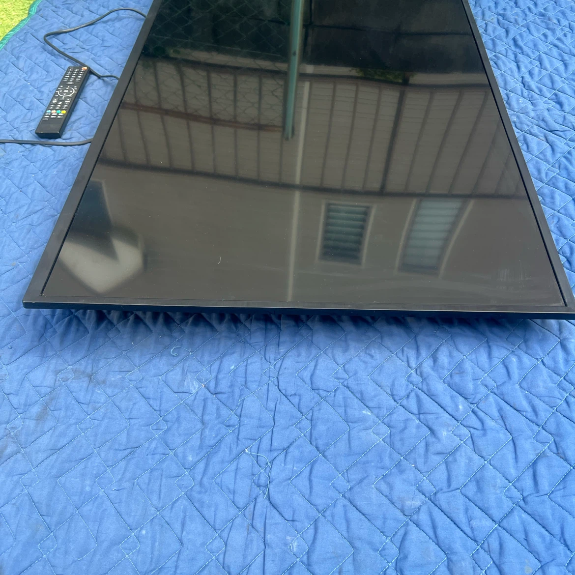 55インチ　HDR対応ULTRAHD TV 4K液晶テレビ LE-5501TS4KH 現状品の写真3枚目
