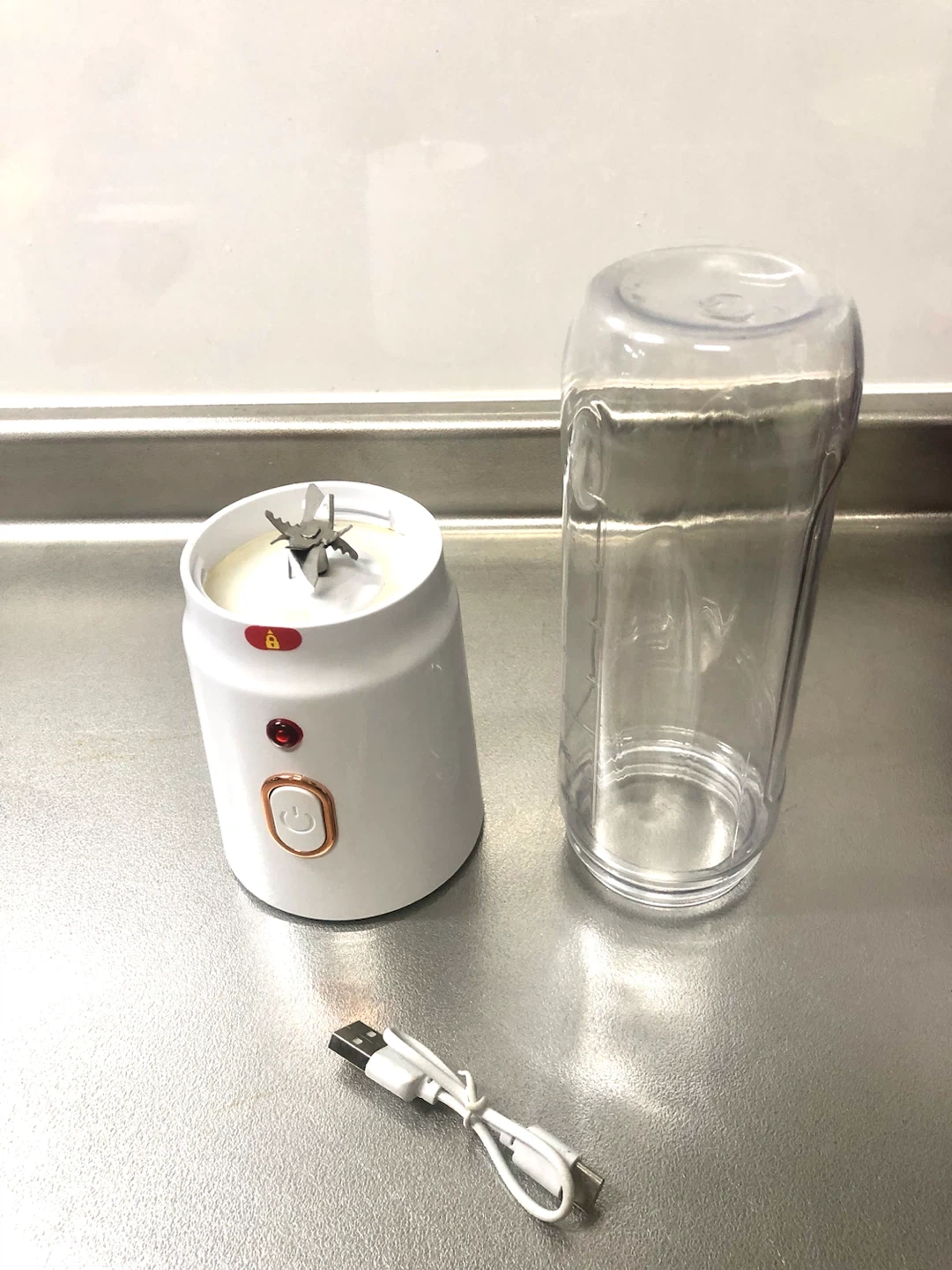 👨🍳💕充電式ポータブルミキサー 450ml ホワイト🌟✨の写真3枚目