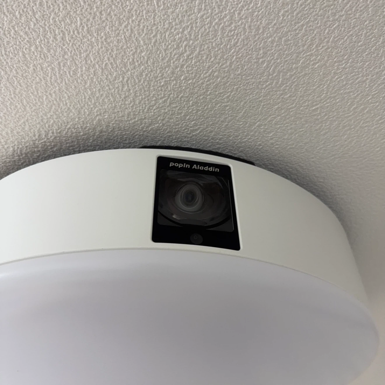 ポップインアラジン 照明一体型プロジェクターの写真3枚目