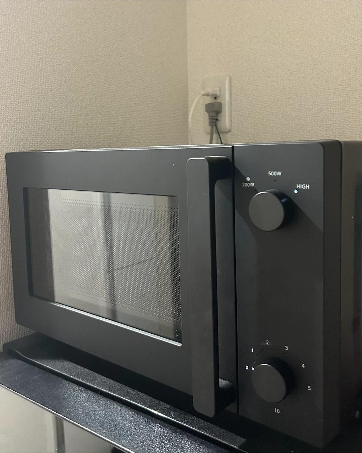 ツインバード 電子レンジ DR-E268B 2024年製の写真2枚目