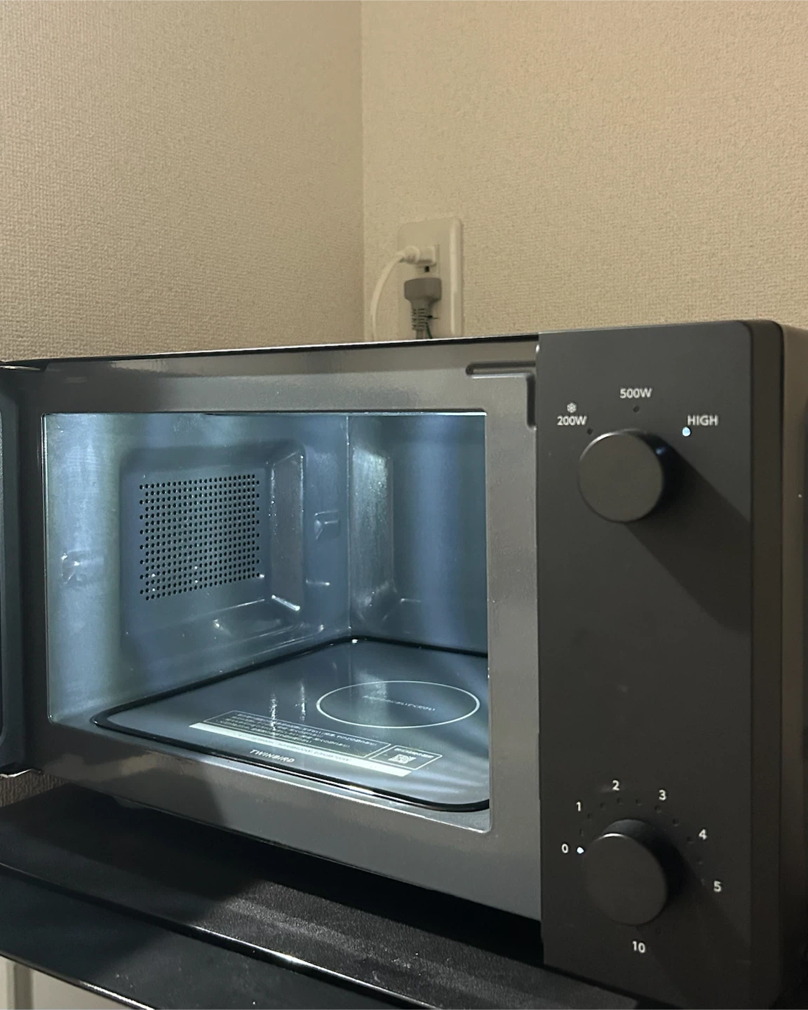 ツインバード 電子レンジ DR-E268B 2024年製の写真3枚目