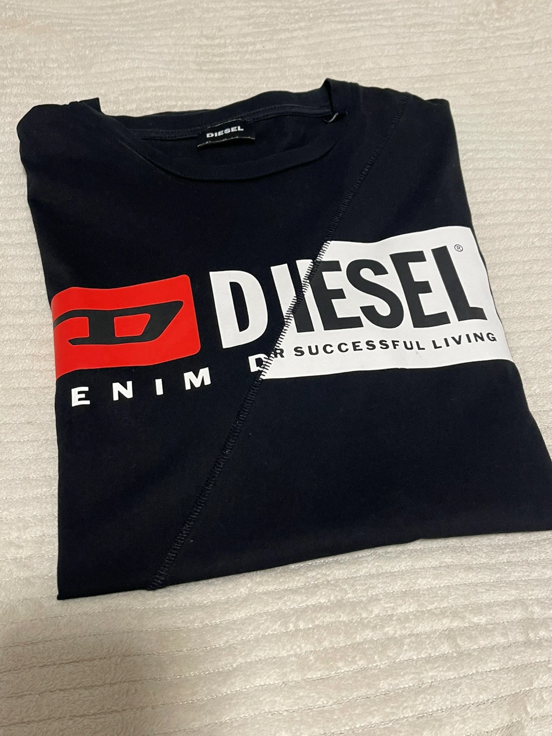 ディーゼル Tシャツ 黒 Mサイズの写真2枚目