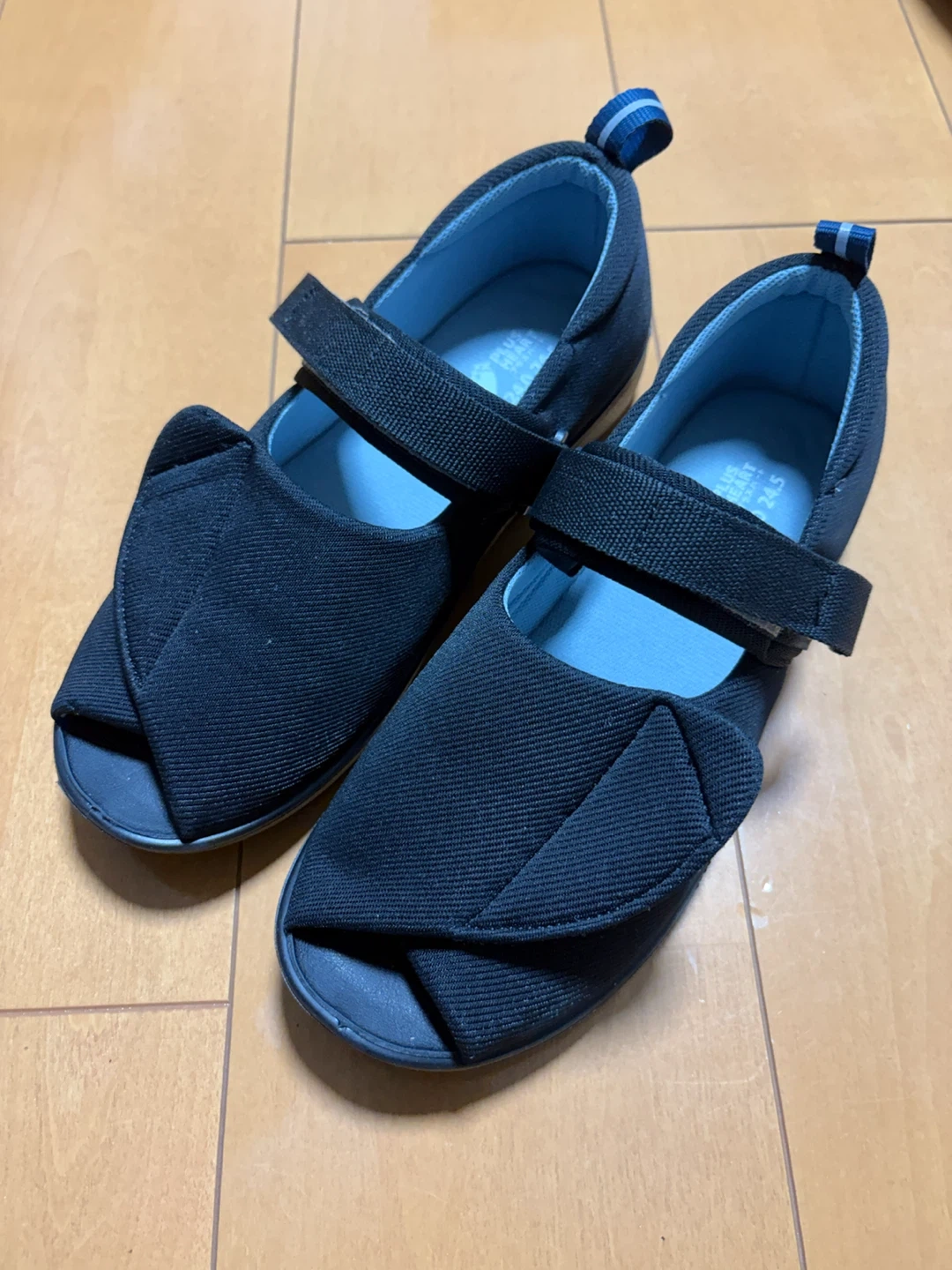 プラスハート 室内用シューズ 24.0-24.5cm