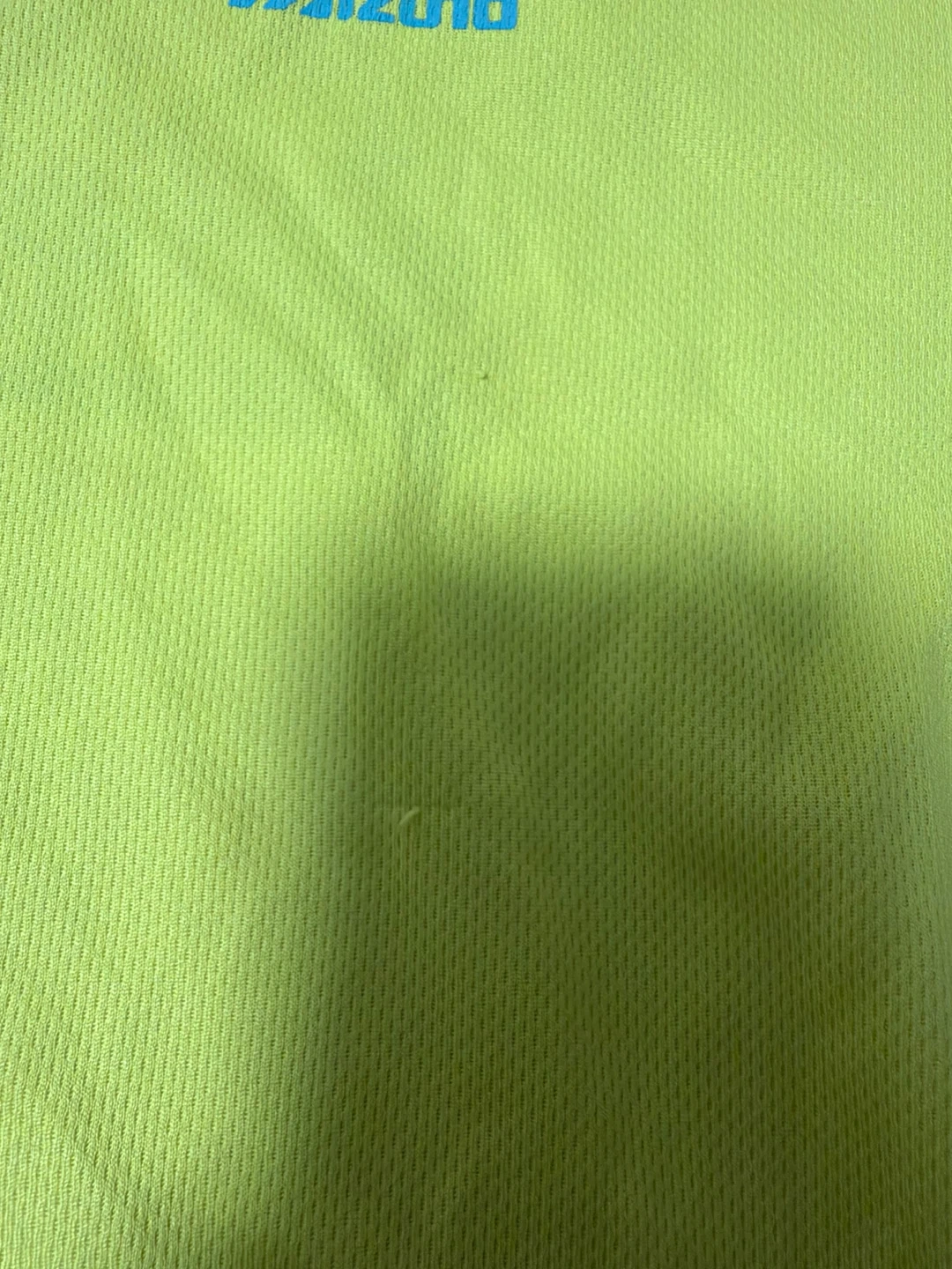 ミズノ Tシャツ スポーツウェア 黄緑 Mサイズの写真2枚目
