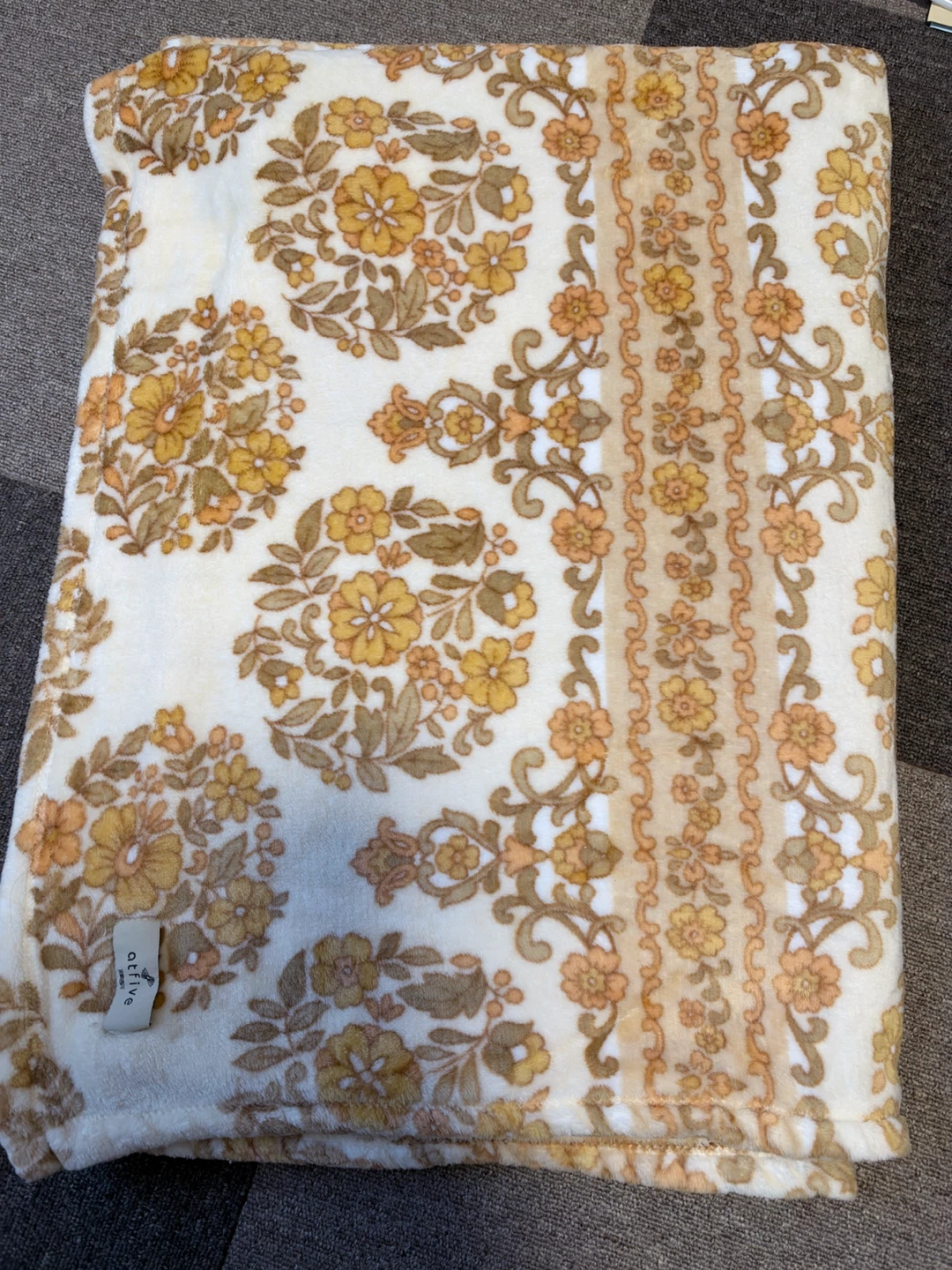 京都西川 ニューマイヤー毛布 花柄 140×200cm