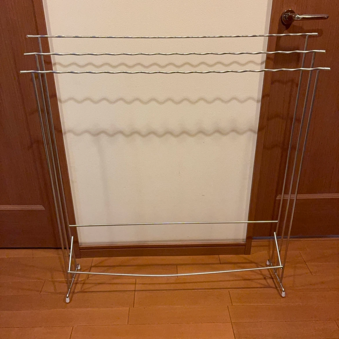 横からかけられるタオルハンガー ステンレス3連