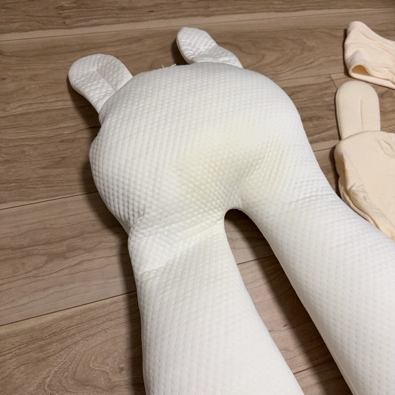 ユニスリープ ベビー枕 ウサギ 赤ちゃん枕寝返り帽子の写真5枚目