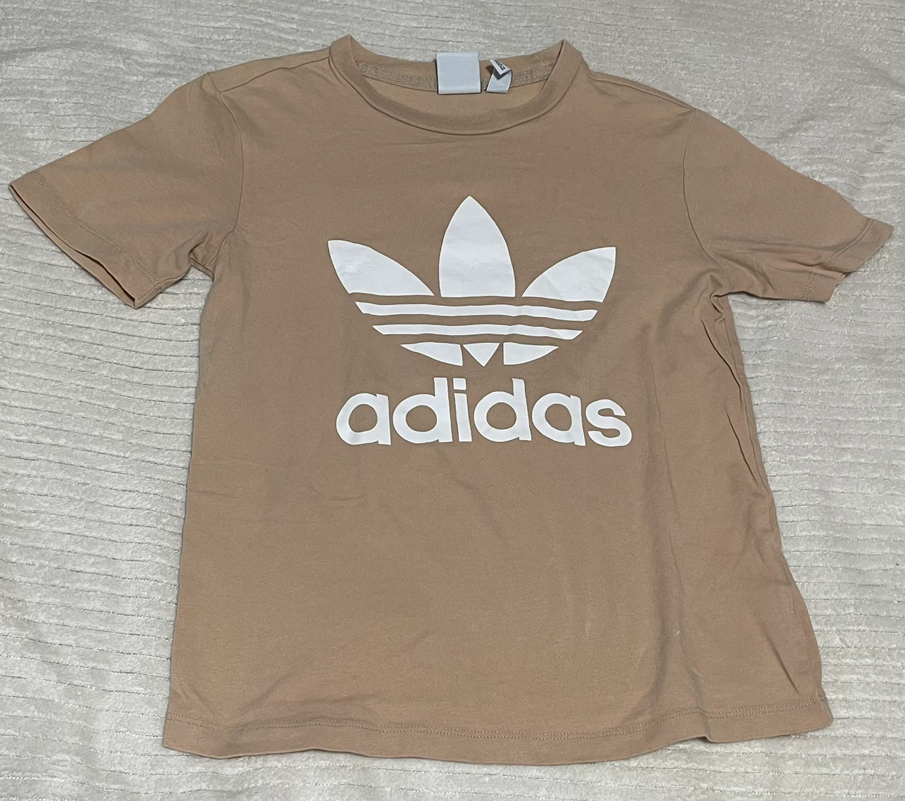 アディダス トレフォイル Tシャツ ベージュ Sサイズの写真3枚目