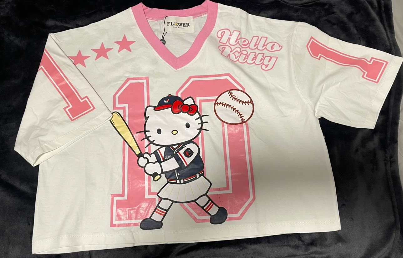 ハローキティ 野球ユニフォーム風Tシャツ